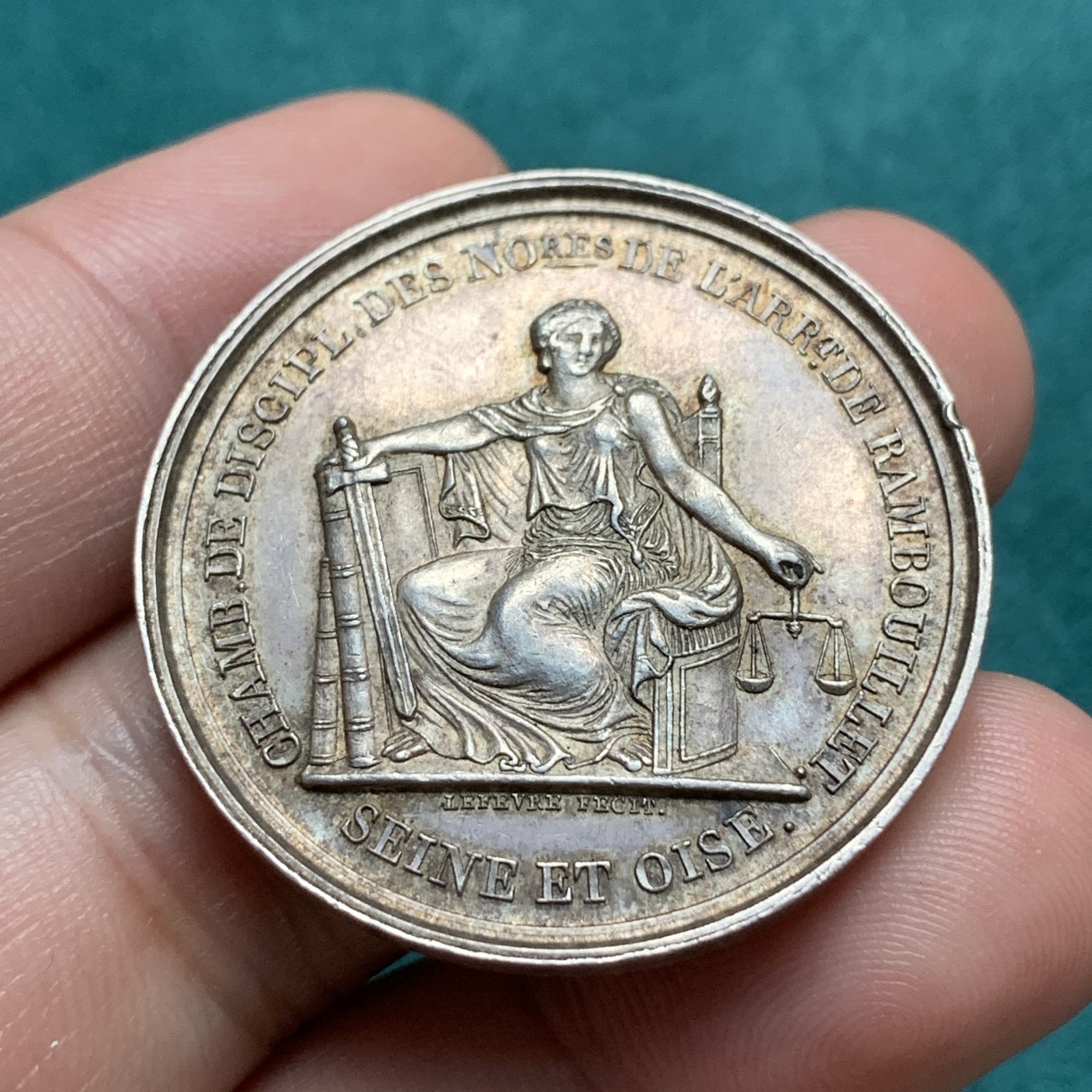 《竞宝斋》第192场-周日，周一 2场 (全场包邮) 法国 1845-1860 法律与习俗银质代币 蜜蜂边铭 银标 36.1mm  15.2克