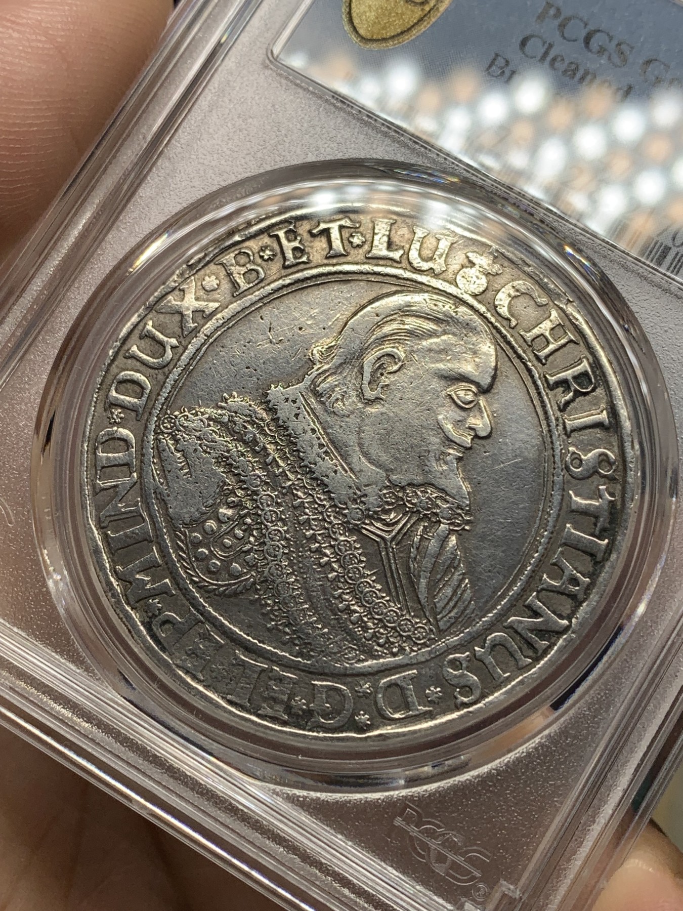 《竞宝斋》第192场-周日，周一 2场 (全场包邮) PCGS-XFD 德国1630年布伦瑞克手工老泰勒银币（近400年的老泰勒）整体打制好