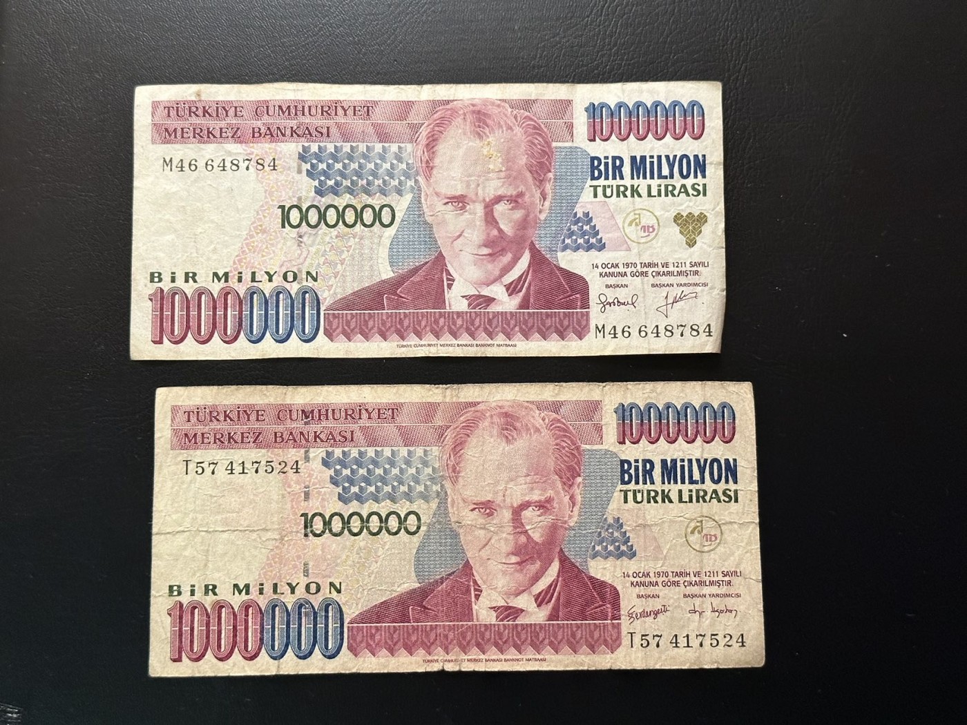 八月最后一场，第十五期大拍 （S1）土耳其100万里拉一组两张