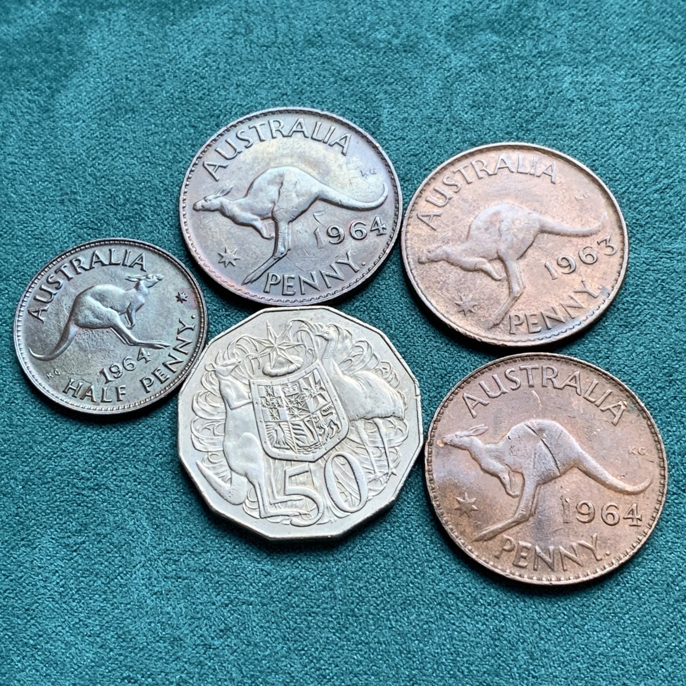 《竞宝斋》第192场-周日，周一 2场 (全场包邮) 澳大利亚流通币一组5枚 细节见图