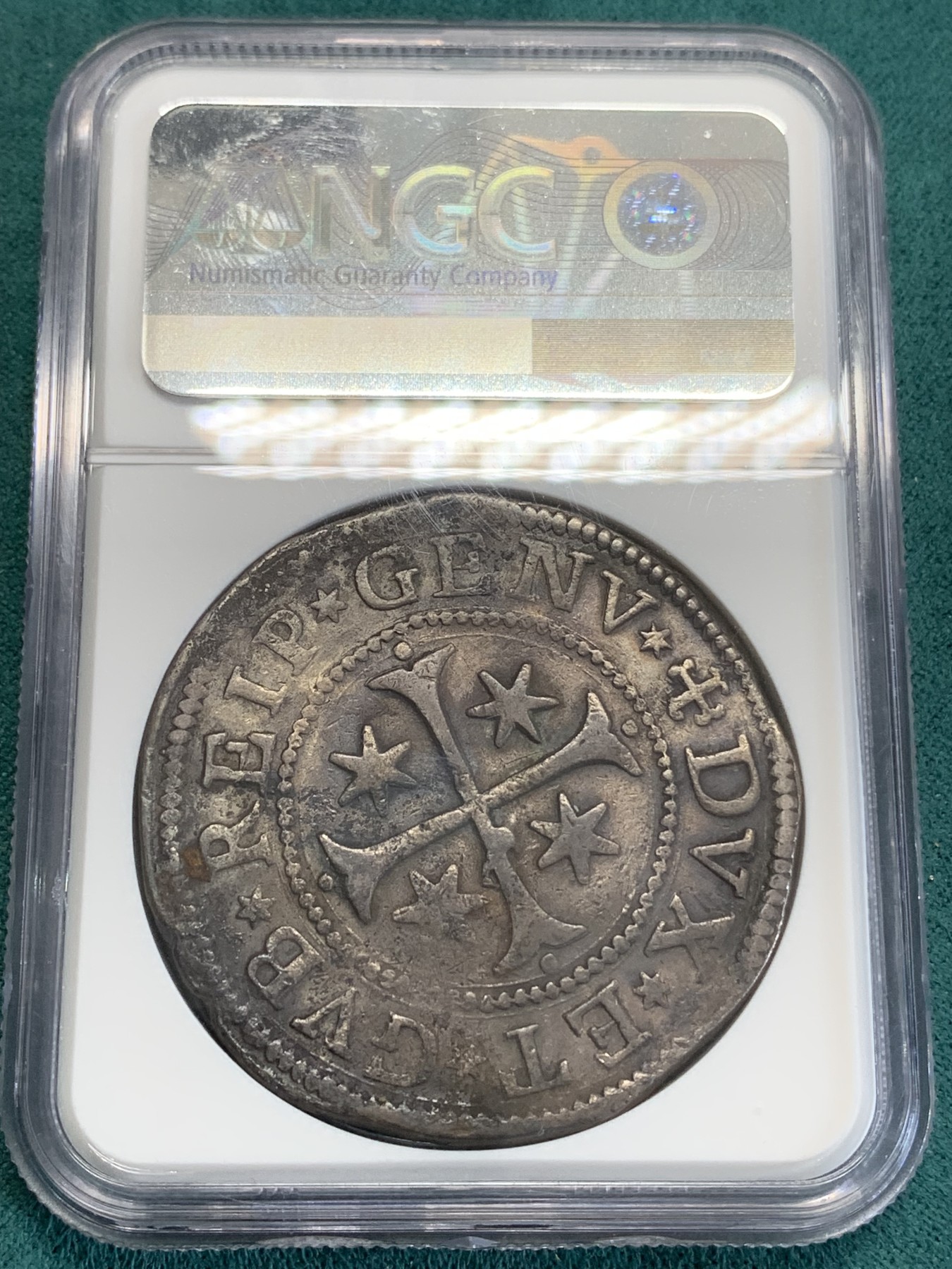 《竞宝斋》第192场-周日，周一 2场 (全场包邮) NGC-VF 意大利1685年 热那亚 圣母抱婴 1斯库多大银币 罕见品种 几乎就是半手打的币