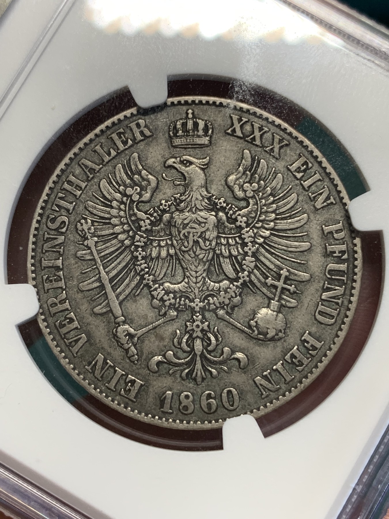 《竞宝斋》第193场-周日，周一 2场 (全场包邮) NGC-XF45 德国 1860年 A厂 普鲁士威廉四世洋葱头 离冠鹰 1泰勒 原味老包浆 味道一流