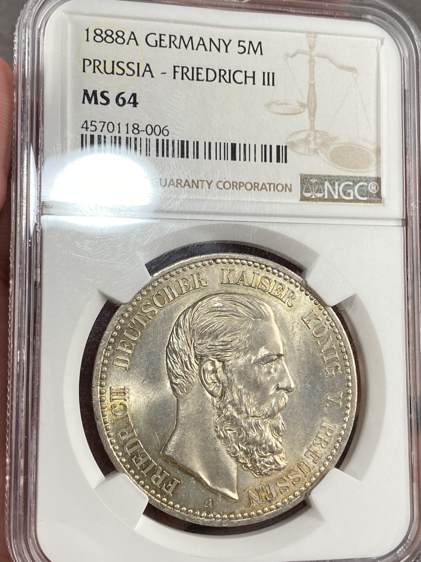 万国钱币拍卖第015期（奢华币章第二季） NGC MS64 1888年德国普鲁士腓特烈三世短翅5马克 经典三皇年 光度和底板都有卓越的表现