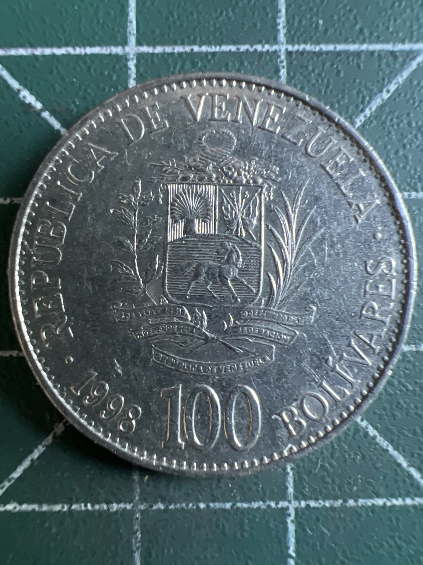 第435期 硬币专场 （无押金，捡漏，全场20包邮，偏远地区除外，接收代拍业务） 委内瑞拉100玻利瓦尔
