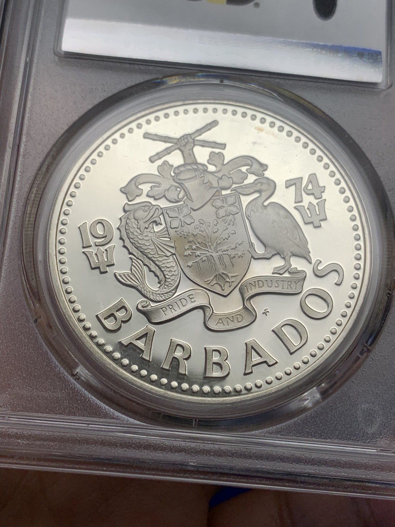《竞宝斋》第193场-周日，周一 2场 (全场包邮) PCGS PR68DCAM 巴巴多斯 1974 海神 10元 大银币