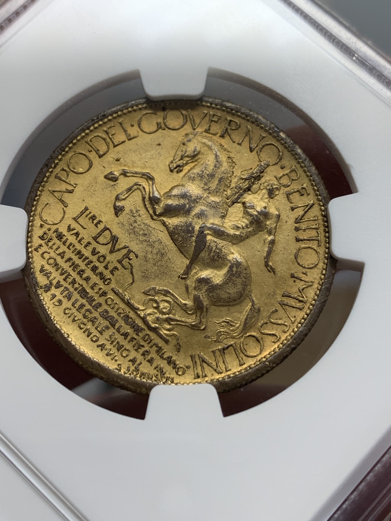 《竞宝斋》第193场-周日，周一 2场 (全场包邮) NGC-UNC 意大利 1928年 米兰世博会铜镀金2里拉 镀金样币