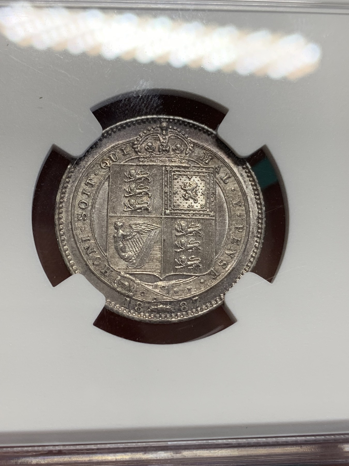 《竞宝斋》第193场-周日，周一 2场 (全场包邮) NGC-AUD 英国 1887年 高冠1先令 银币