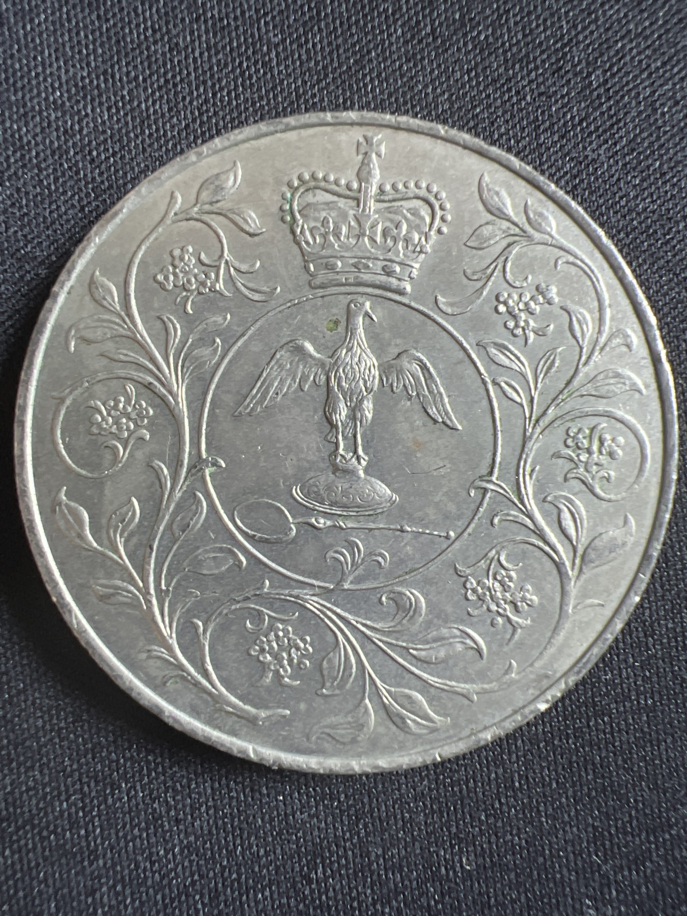 第396期 硬币币专场 （无押金，捡漏，全场20包邮，偏远地区除外，接收代拍业务） 1977年 女王登基 大克朗币