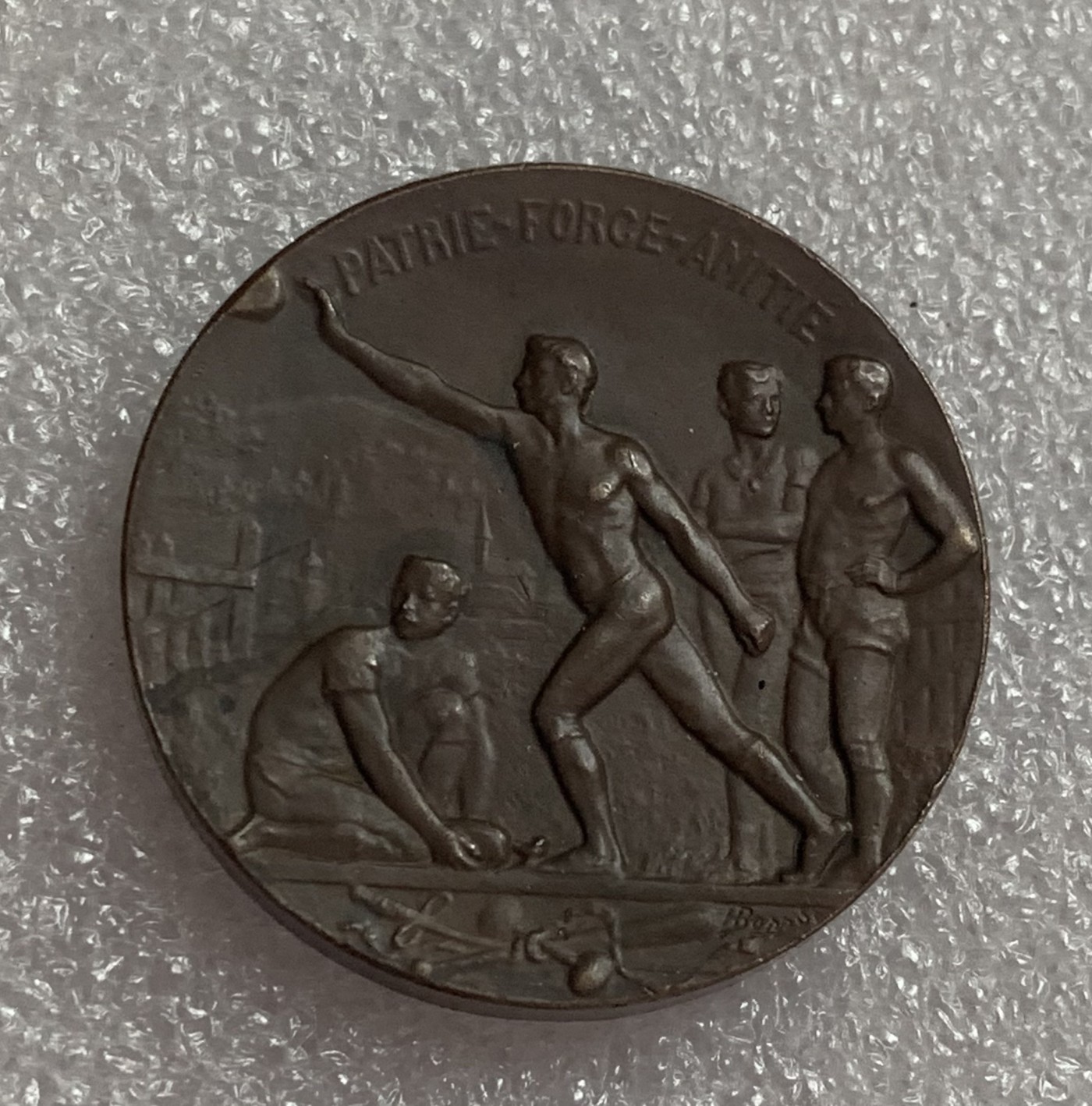 瓶子🏺第107期拍卖会  瑞士1900年体操节铜章  34毫米24克