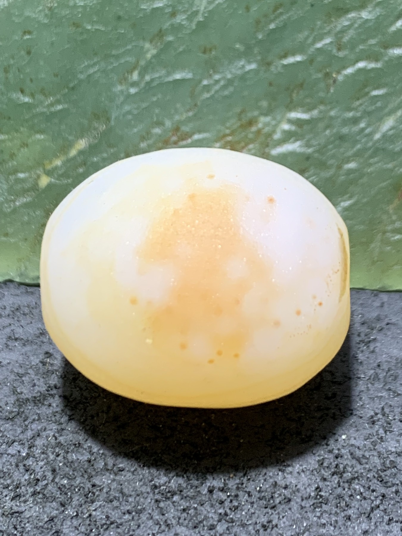 精美亚光高玉化海洋玉髓手工俏色巧雕富贵有余桶珠一个！