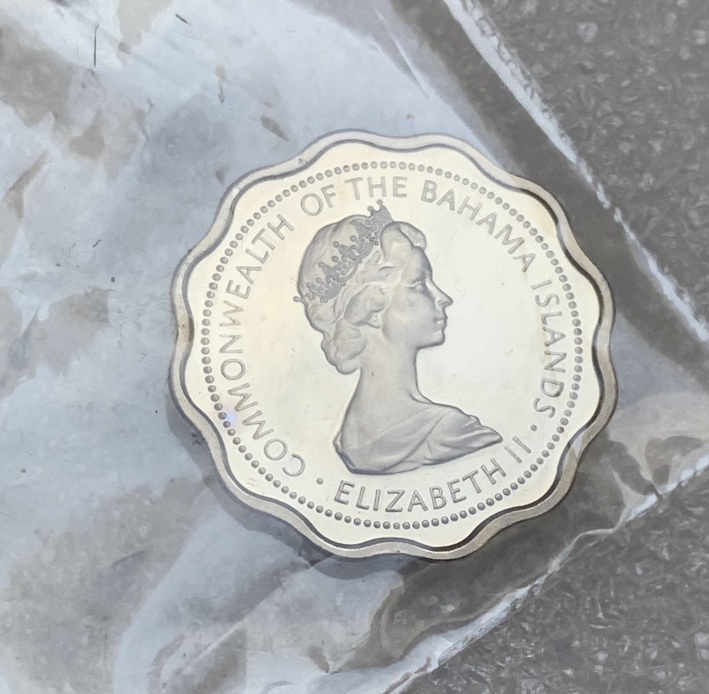 瓶子🏺第107期拍卖会 巴哈马1973年10分精制纪念币  原封