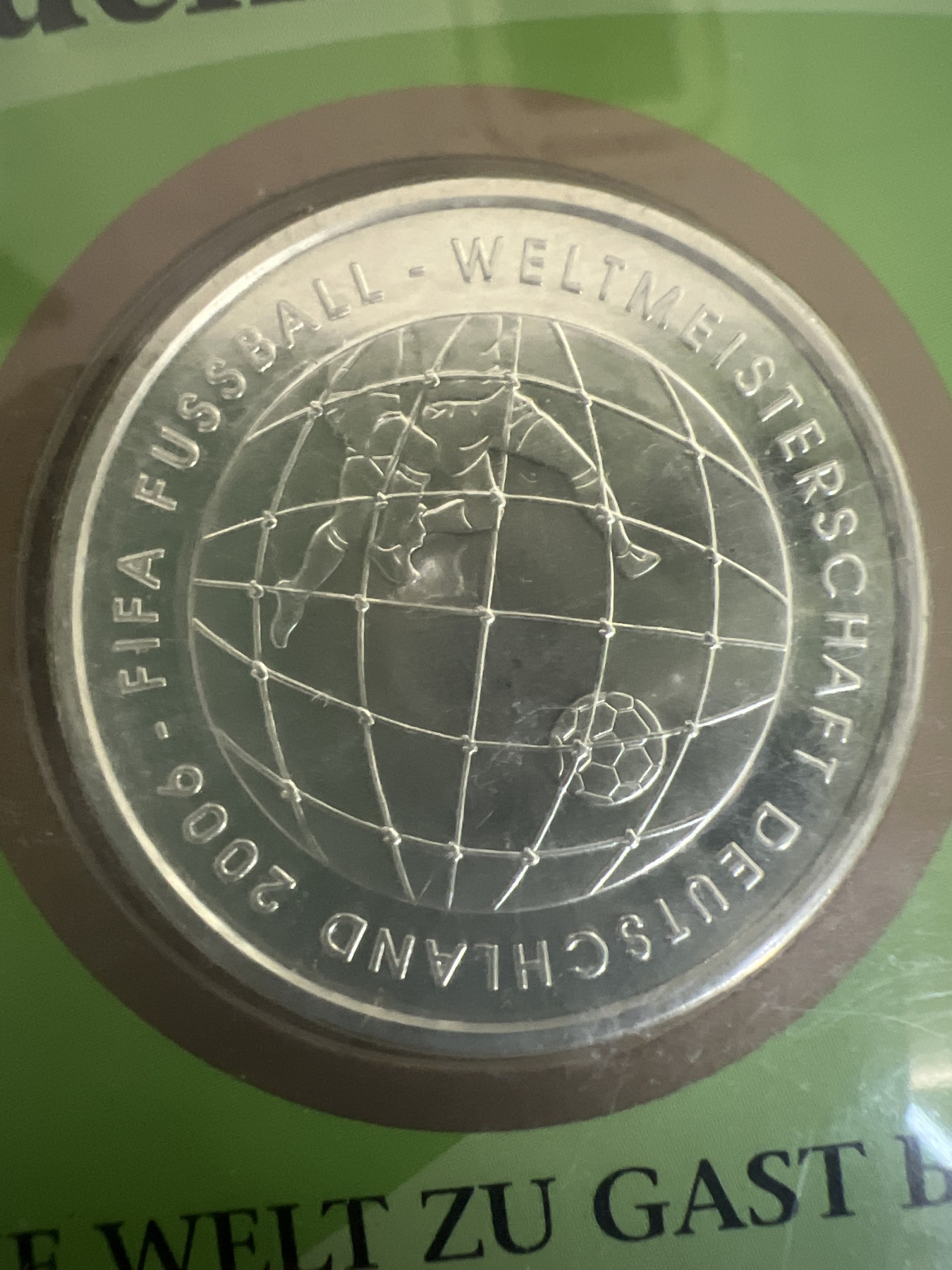 第4期 银币专场 （无押金，捡漏，全场20包邮，偏远地区除外，接收代拍业务） 2006年 德国 拜仁慕尼黑俱乐部 获得德甲冠军 10欧元 纪念银币 带大版票