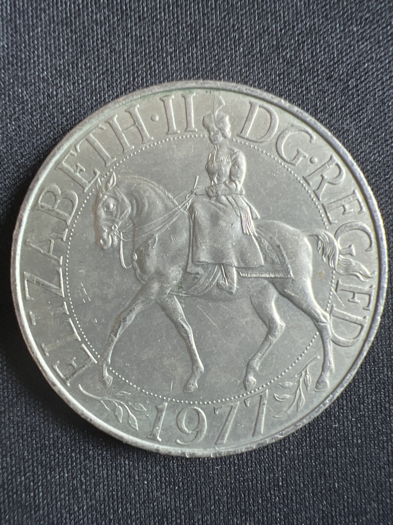 第396期 硬币币专场 （无押金，捡漏，全场20包邮，偏远地区除外，接收代拍业务） 1977年 女王登基 大克朗币