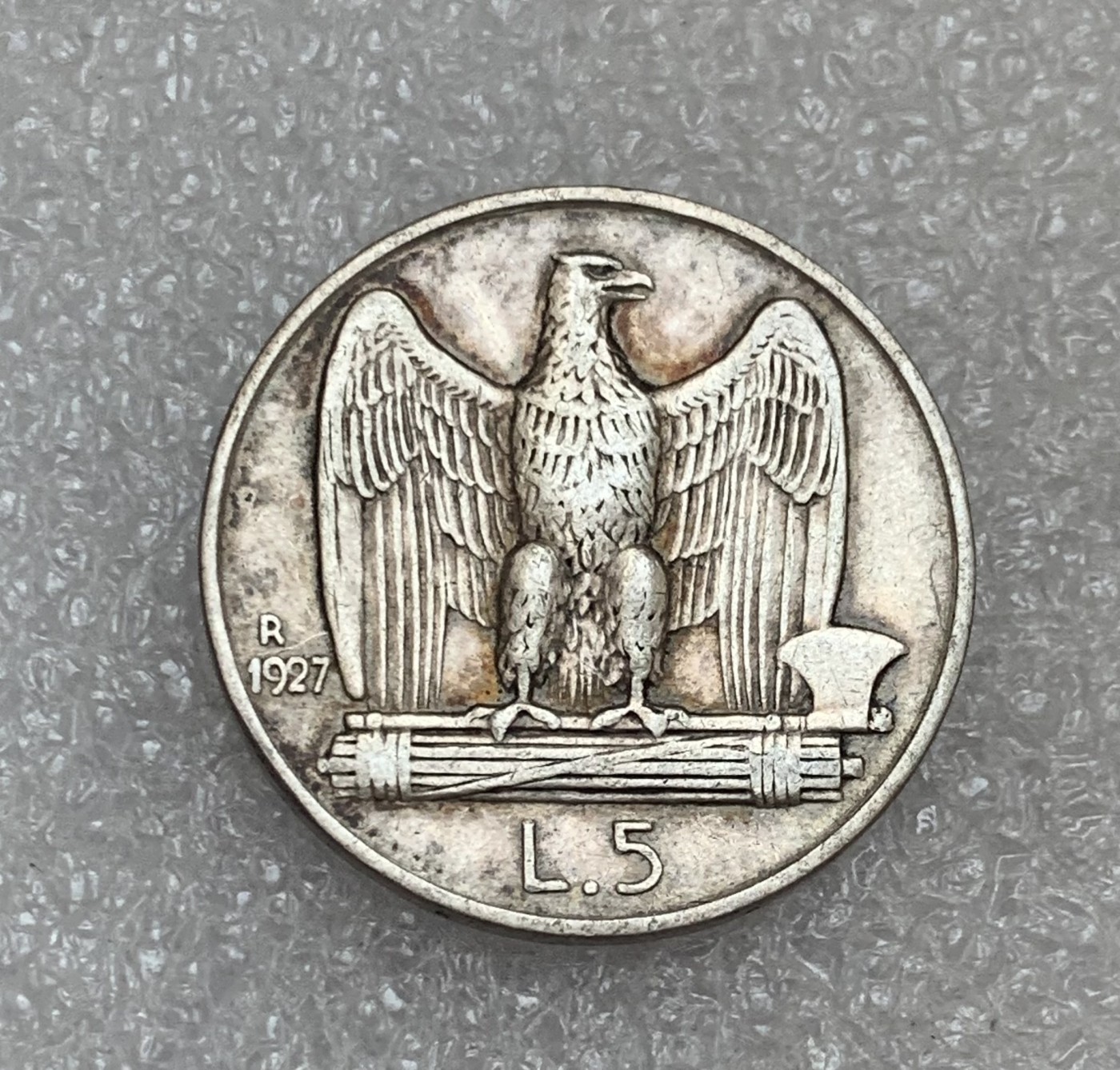 瓶子🏺第107期拍卖会  意大利1927年5里拉鹰徽银币