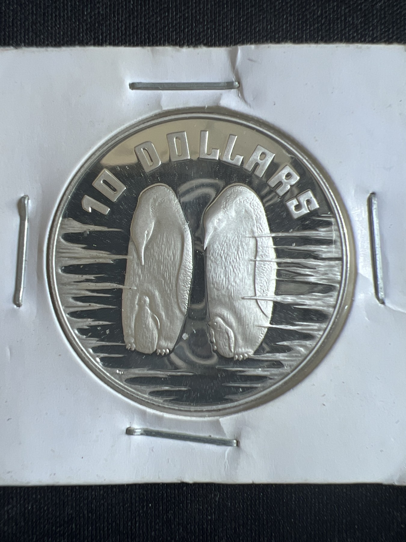 第4期 银币专场 （无押金，捡漏，全场20包邮，偏远地区除外，接收代拍业务） 1992年 澳大利亚 10元 帝企鹅 加厚精致纪念银币