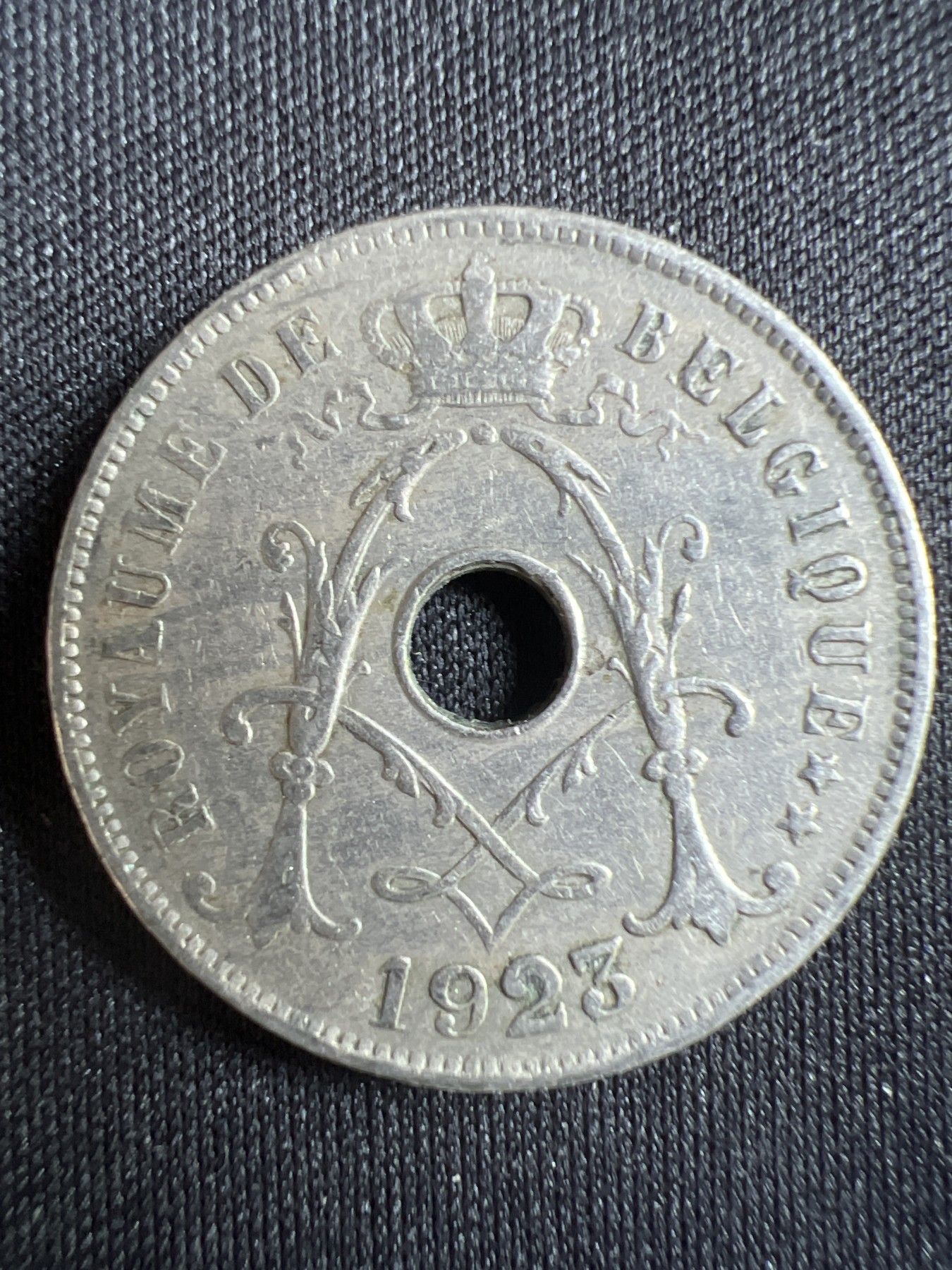 第396期 硬币币专场 （无押金，捡漏，全场20包邮，偏远地区除外，接收代拍业务） 比利时 早期 中孔铜镍币 25分