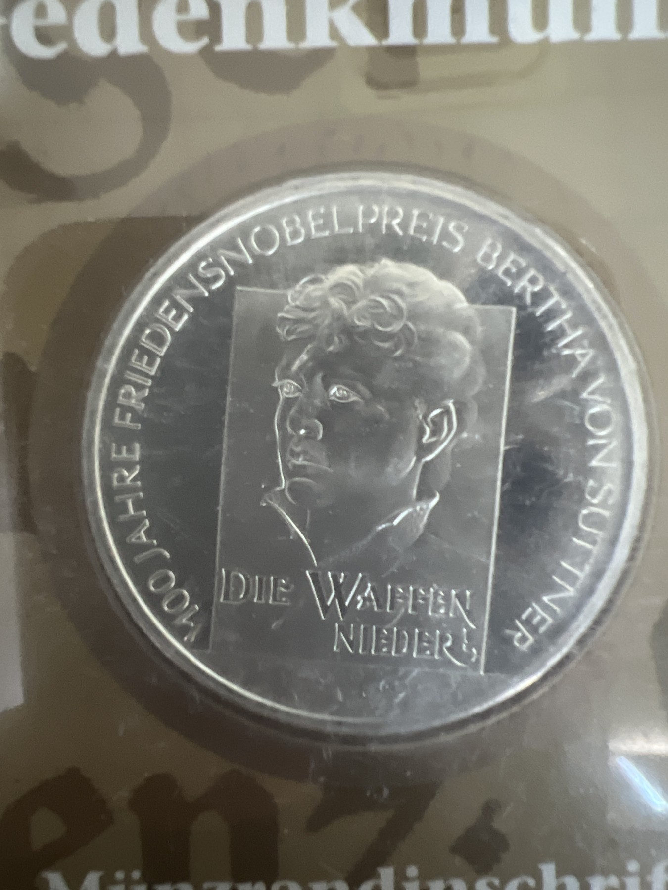 第4期 银币专场 （无押金，捡漏，全场20包邮，偏远地区除外，接收代拍业务） 2005年 德国 贝尔塔 冯 苏特纳 10欧元 纪念银币 带大版票