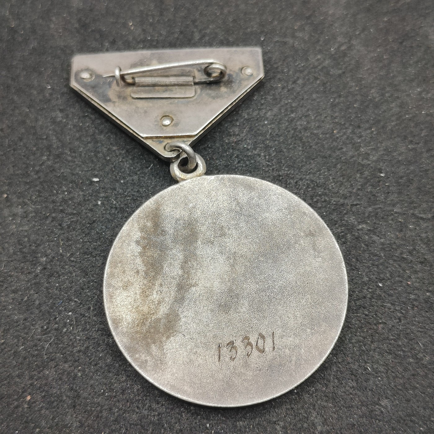 全场0元起拍 第87期 咸鱼国勋章拍卖专场 9月3日（周日）下午6：00开始 蒙古人民共和国 银制珐琅 带编号 战功奖章