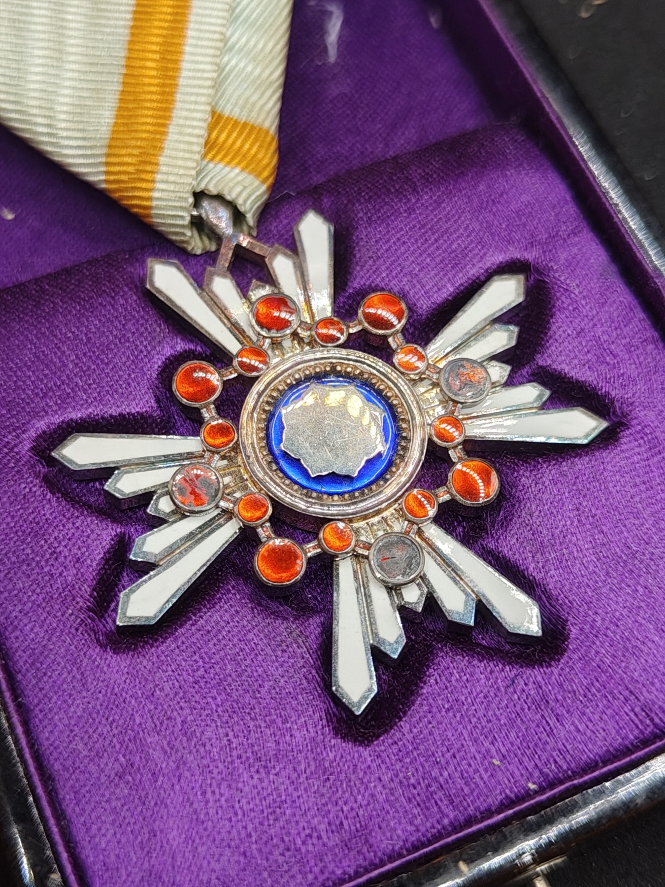 全场0元起拍 第87期 咸鱼国勋章拍卖专场 9月3日（周日）下午6：00开始 日本战时六等瑞宝 银制 珐琅有损