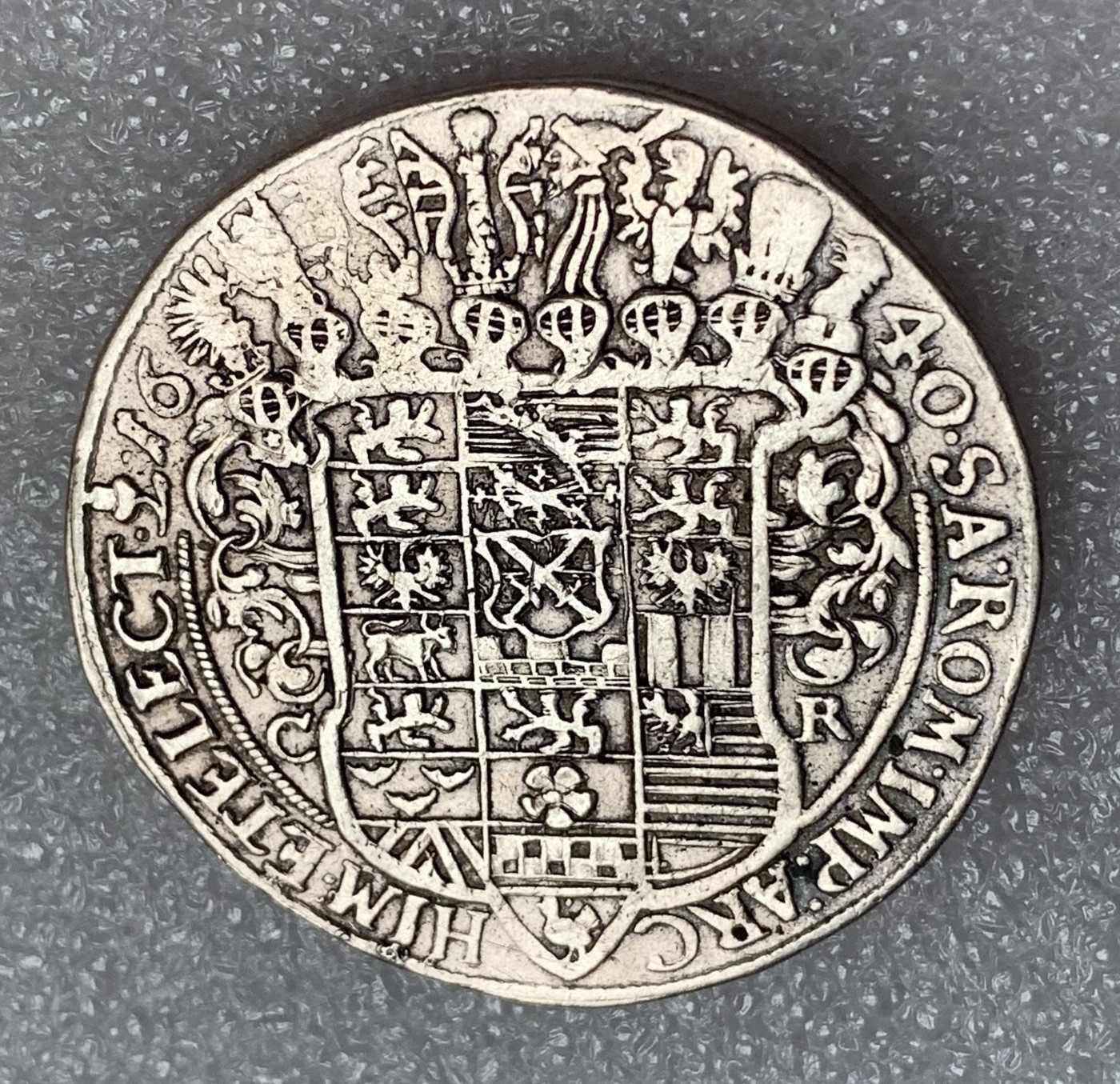 瓶子🏺第107期拍卖会  1640年-神圣罗马帝国 三十年战争时期 萨克森选帝侯约翰乔治一世 大泰勒银币