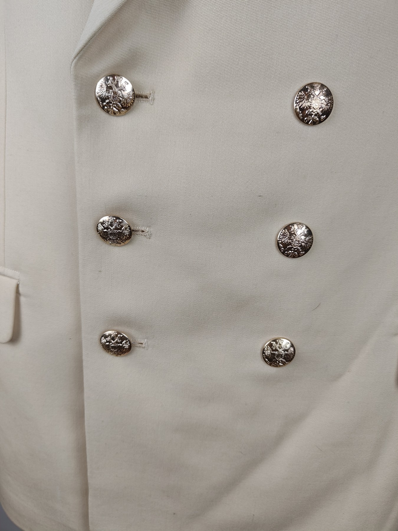 全场0元起拍 第87期 咸鱼国勋章拍卖专场 9月3日（周日）下午6：00开始 俄罗斯检察官少将/司法少将 三级司法国务委员礼服 克里米亚检察长同款 胸围120 肩宽48 衣长82 袖长65 裤长102 腰围102