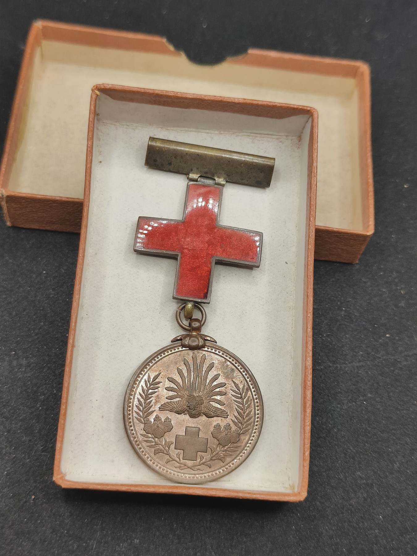 全场0元起拍 第87期 咸鱼国勋章拍卖专场 9月3日（周日）下午6：00开始 稀有 明治时期 日露战争救护纪念章 带稀有珐琅上挂