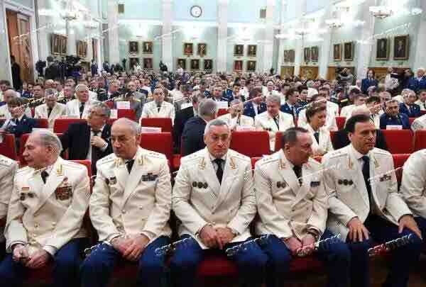 全场0元起拍 第87期 咸鱼国勋章拍卖专场 9月3日（周日）下午6：00开始 俄罗斯检察官少将/司法少将 三级司法国务委员礼服帽 克里米亚检察长同款 大檐帽 58CM