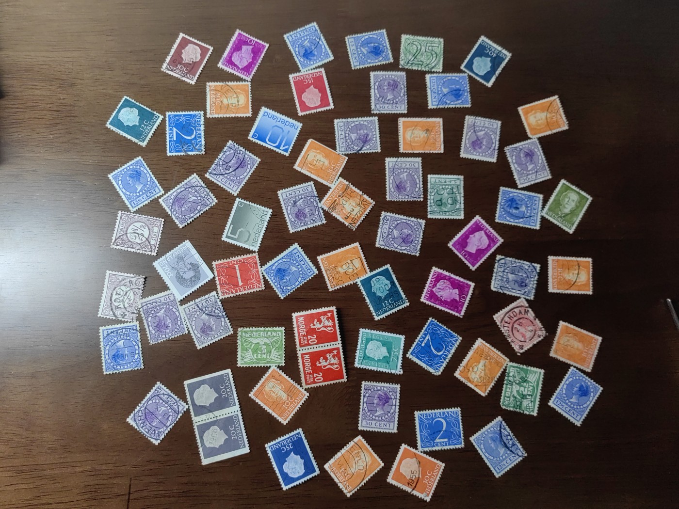 外国邮品精品专场（秒杀场）第①①场 荷兰女皇头老邮票一组