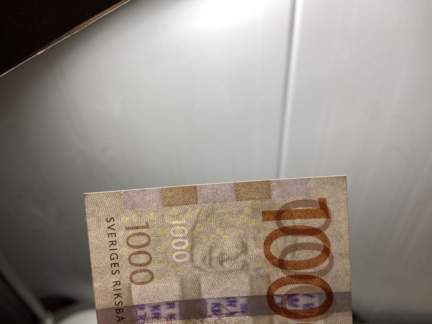 收藏联盟Quantum Auction 第286期拍卖  瑞典2015年1000克朗 品相UNC 细节如图 瑞典前外长，第二任联合国秘书长达格·哈马舍尔德