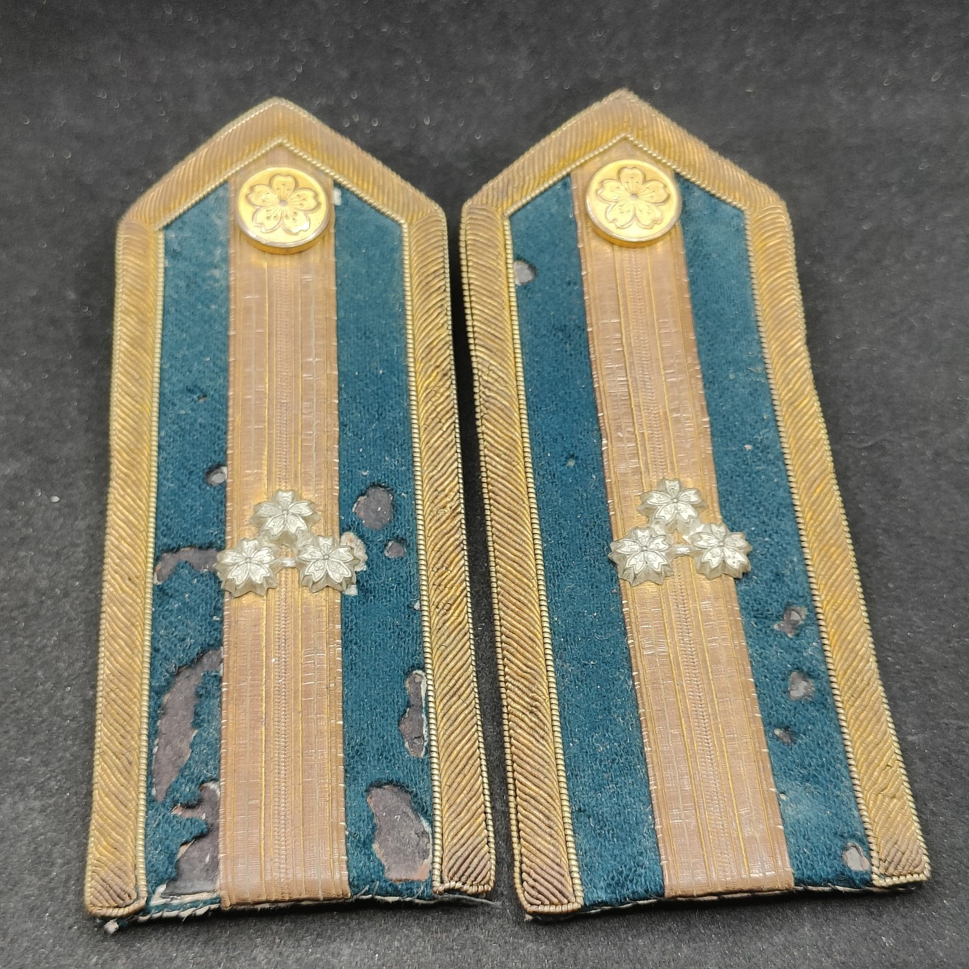 全场0元起拍 第88期 咸鱼国勋章拍卖专场 9月6日（周三）下午6：00开始 日本战前林务官肩章