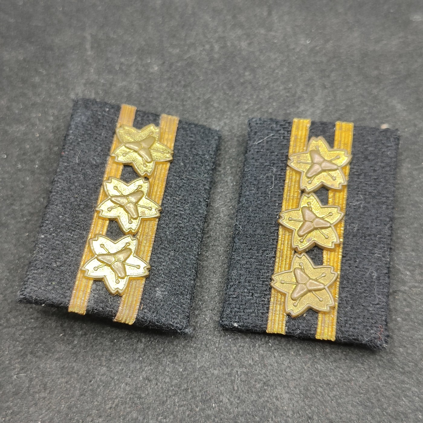 全场0元起拍 第88期 咸鱼国勋章拍卖专场 9月6日（周三）下午6：00开始 日本消防团阶级章两个