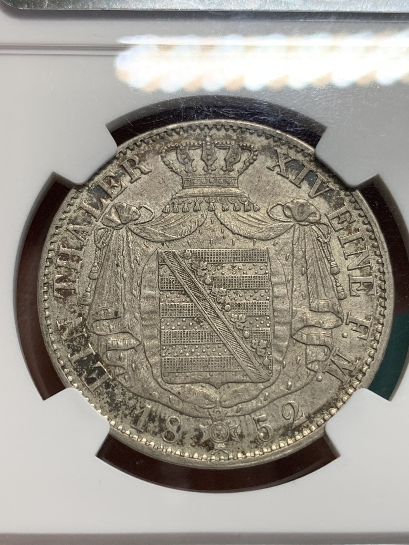 《竞宝斋》第194场-周日，周一 2场 (全场包邮) NGC-AU50 德国 1852年 F厂 萨克森奥古斯特窗帘 流通1泰勒银币  原味五彩包浆 细节一流 上海N严评