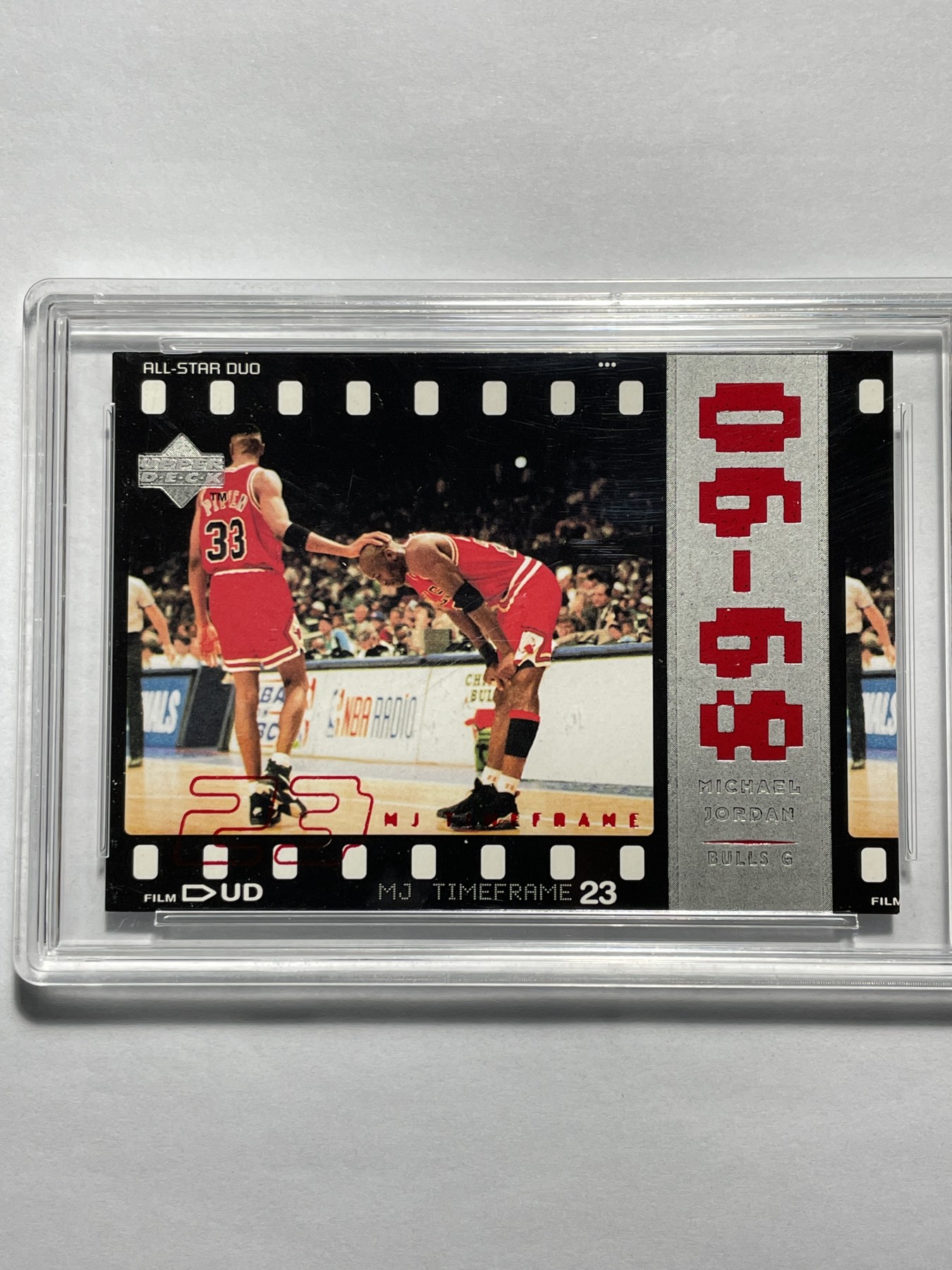 【德藏】卡牌拍卖第3期 -{ 游戏王，球星卡 }专场 全场包邮 1998 UpperDeck 迈克尔-乔丹 胶片系列（89-90）TQC 9.5