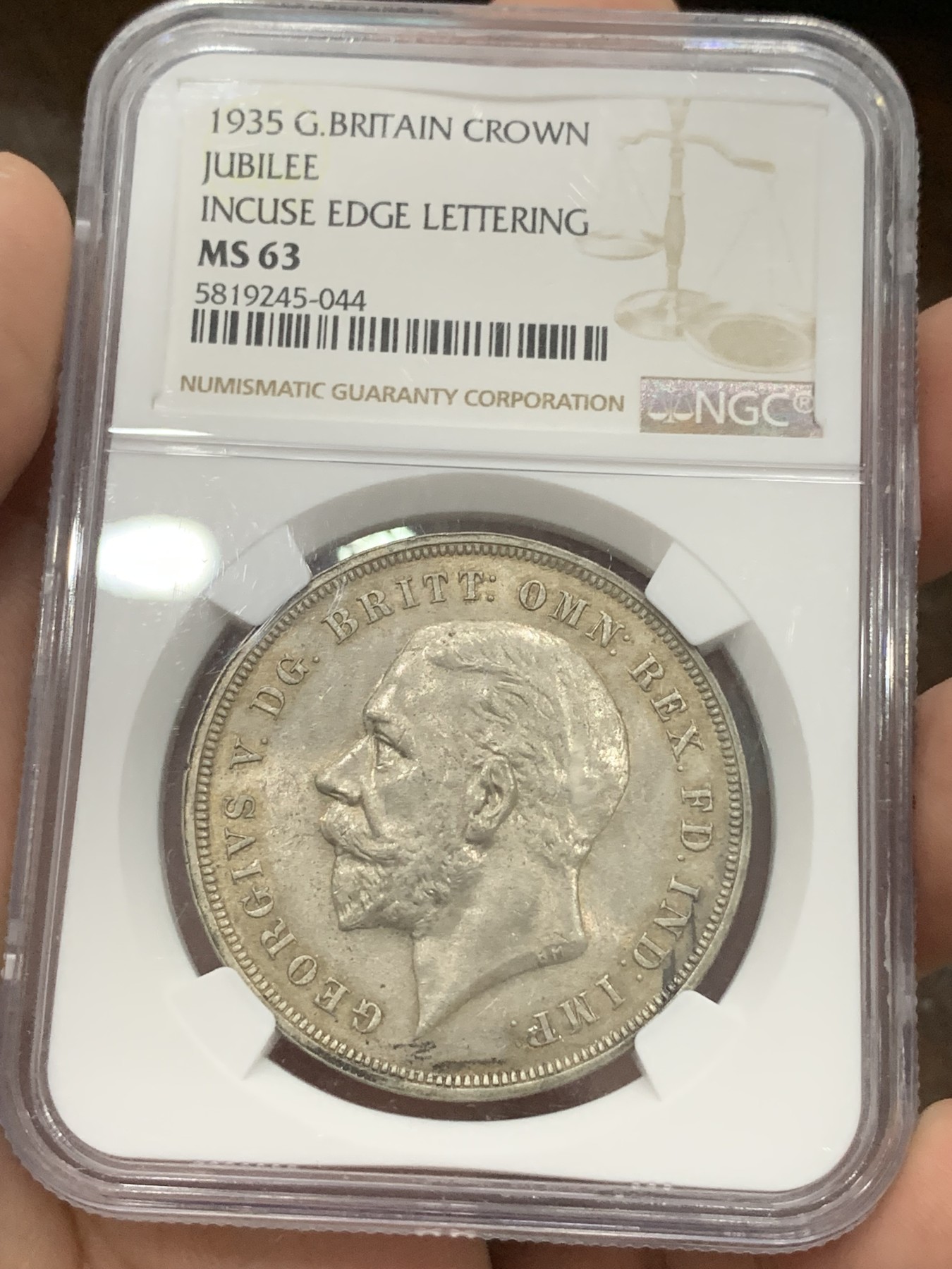 《竞宝斋》第194场-周日，周一 2场 (全场包邮) NGC-MS63 英国1935年 乔治五世木马剑 1克朗银币