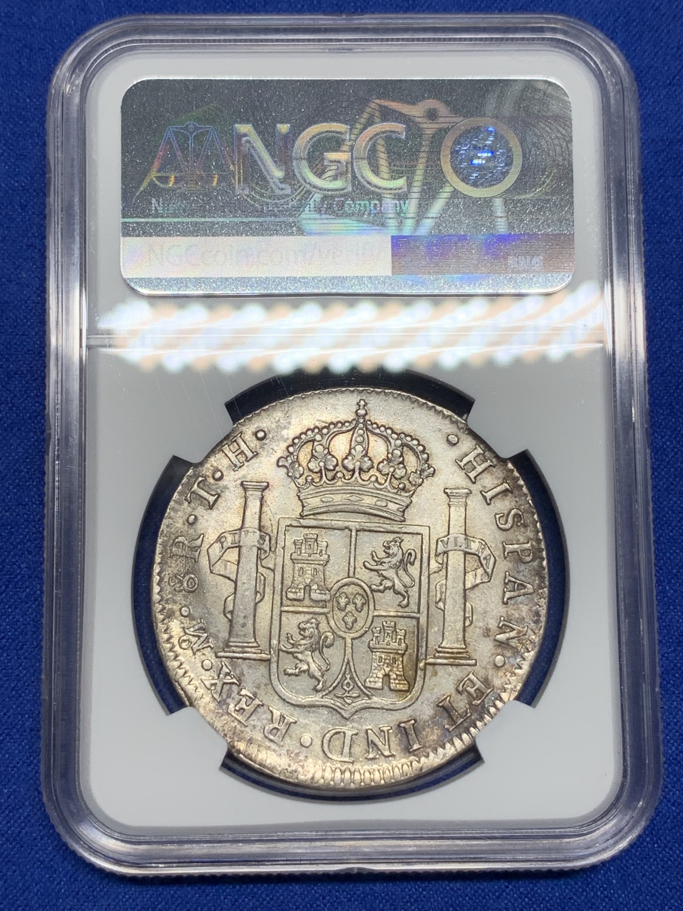 《竞宝斋》第194场-周日，周一 2场 (全场包邮) NGC MS61 墨西哥1809年费七戎装版8R双柱大银币