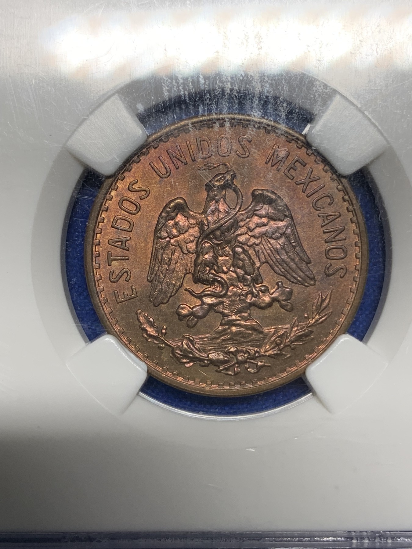 《竞宝斋》第194场-周日，周一 2场 (全场包邮) NGC-MS66RB 冠军分 墨西哥1939年2分鹰蛇铜元，鹰洋系列后期辅币，66收藏级高分。铜光靓丽，冠军品质