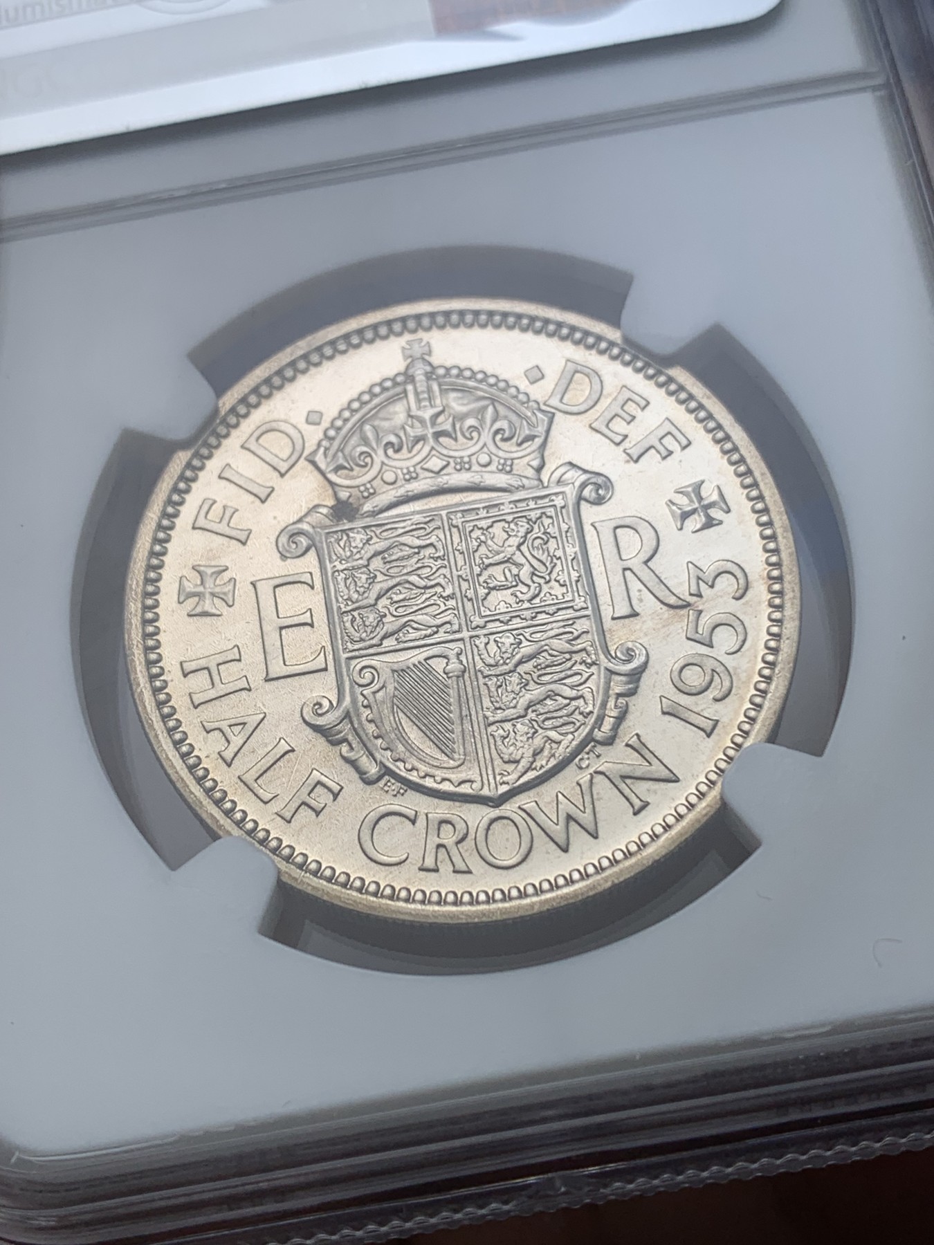 《竞宝斋》第194场-周日，周一 2场 (全场包邮) NGC-PF65  英国1953年伊丽莎白二世加冕精制半克朗  高分