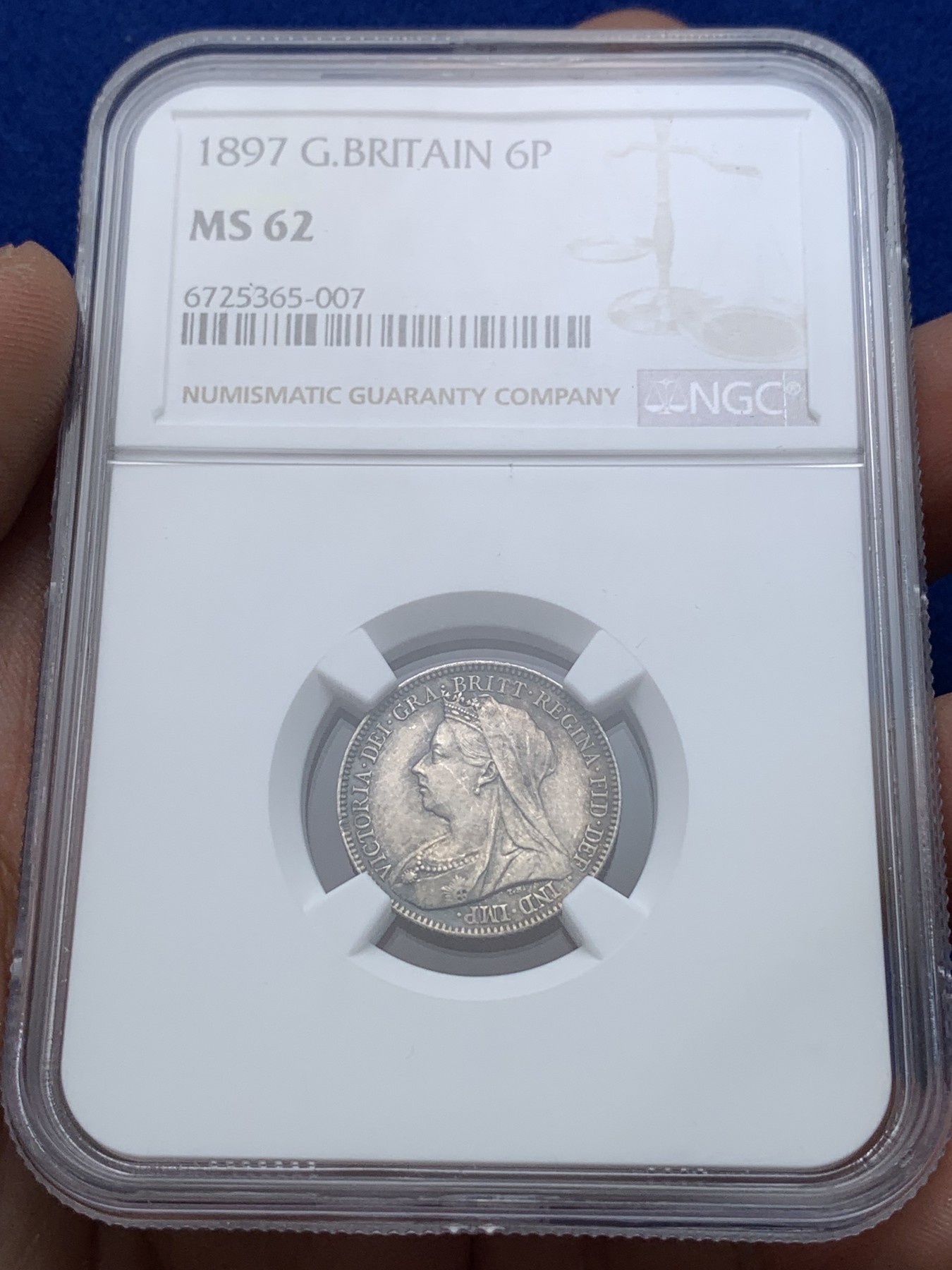 《竞宝斋》第194场-周日，周一 2场 (全场包邮) NGC-MS62 英国1897维多利亚披纱版6便士银币一枚 低评 好味道包浆