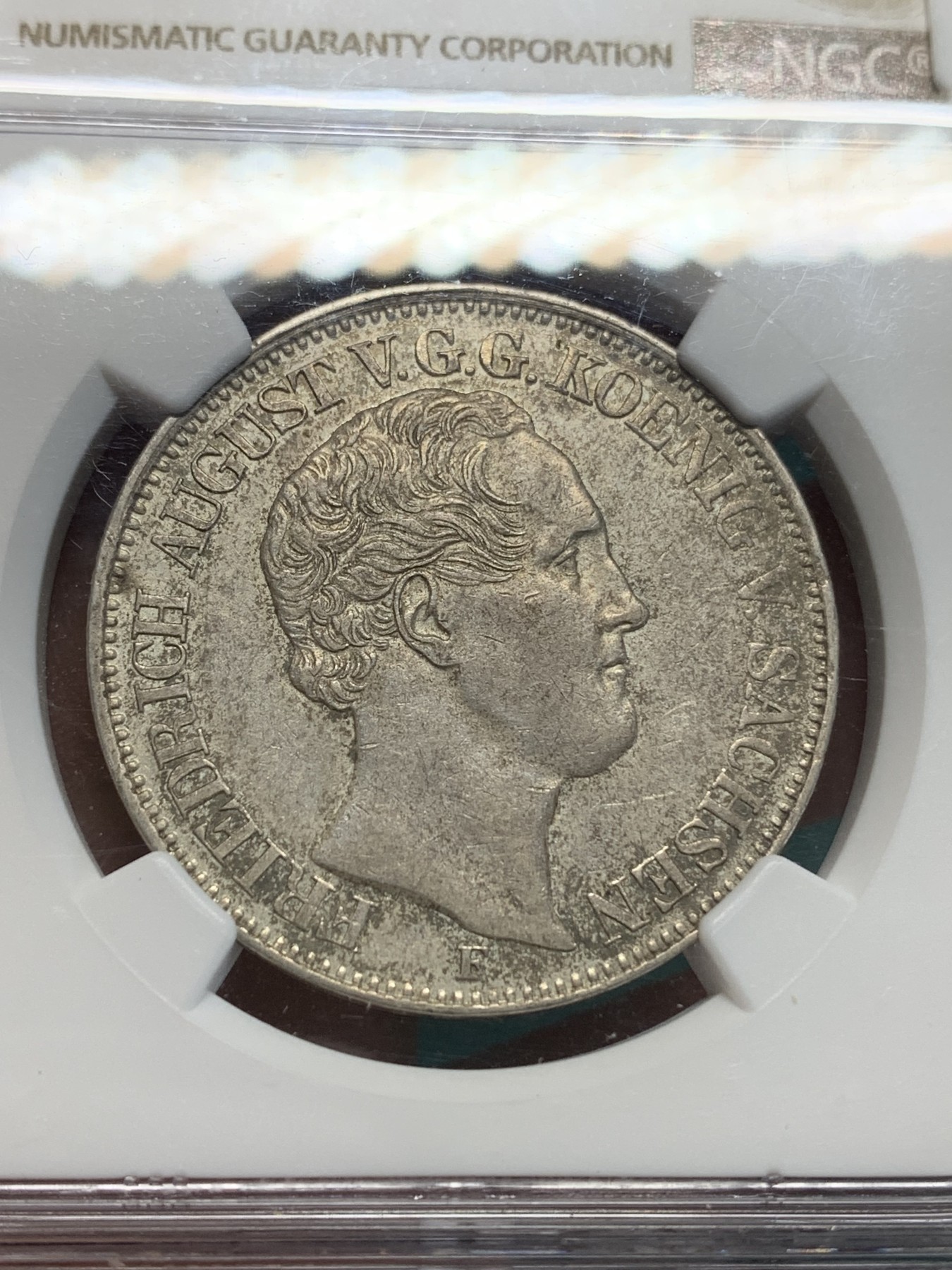 《竞宝斋》第194场-周日，周一 2场 (全场包邮) NGC-AU50 德国 1852年 F厂 萨克森奥古斯特窗帘 流通1泰勒银币  原味五彩包浆 细节一流 上海N严评