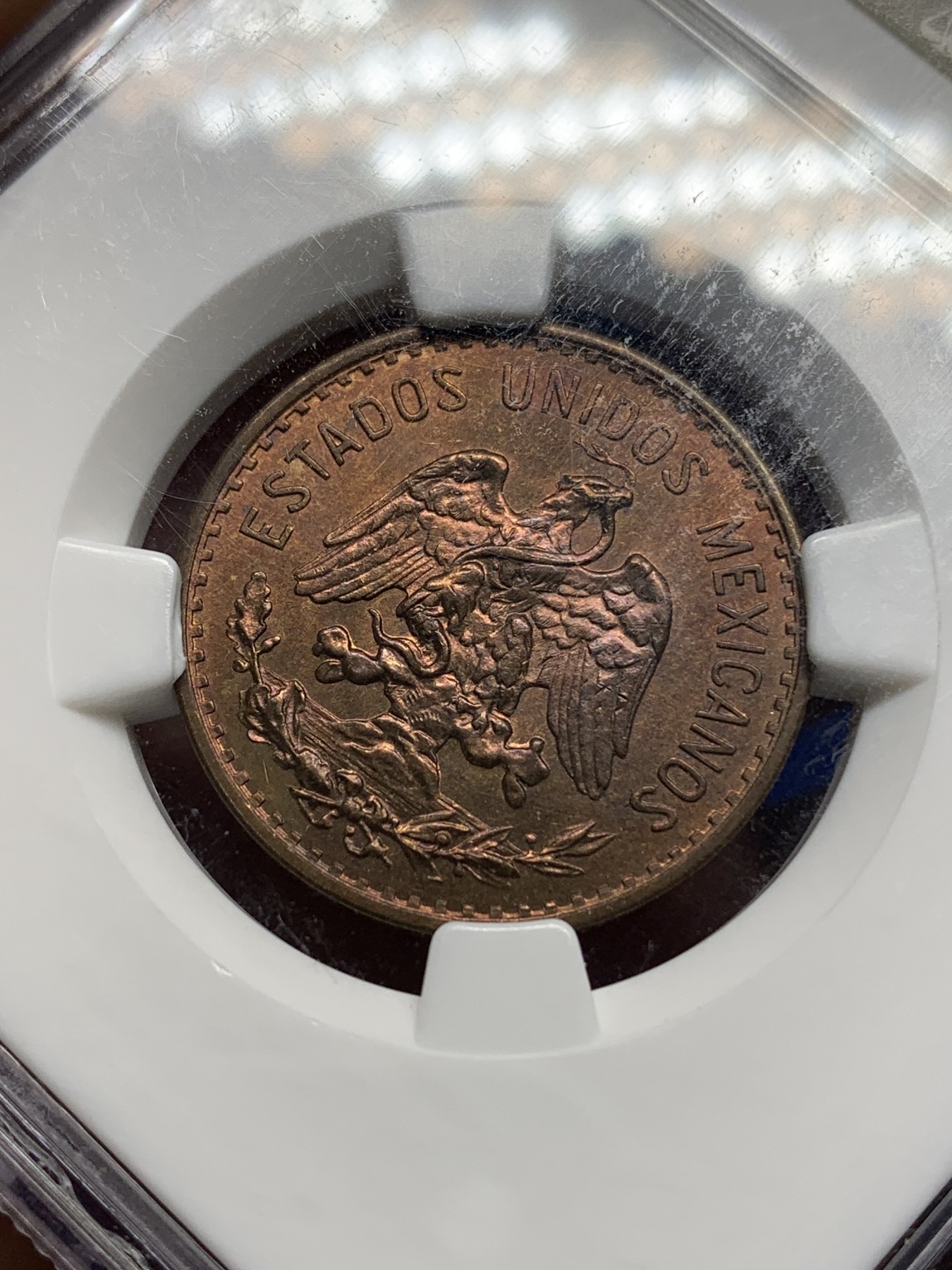 《竞宝斋》第194场-周日，周一 2场 (全场包邮) NGC-MS66RB 冠军分 墨西哥1939年2分鹰蛇铜元，鹰洋系列后期辅币，66收藏级高分。铜光靓丽，冠军品质