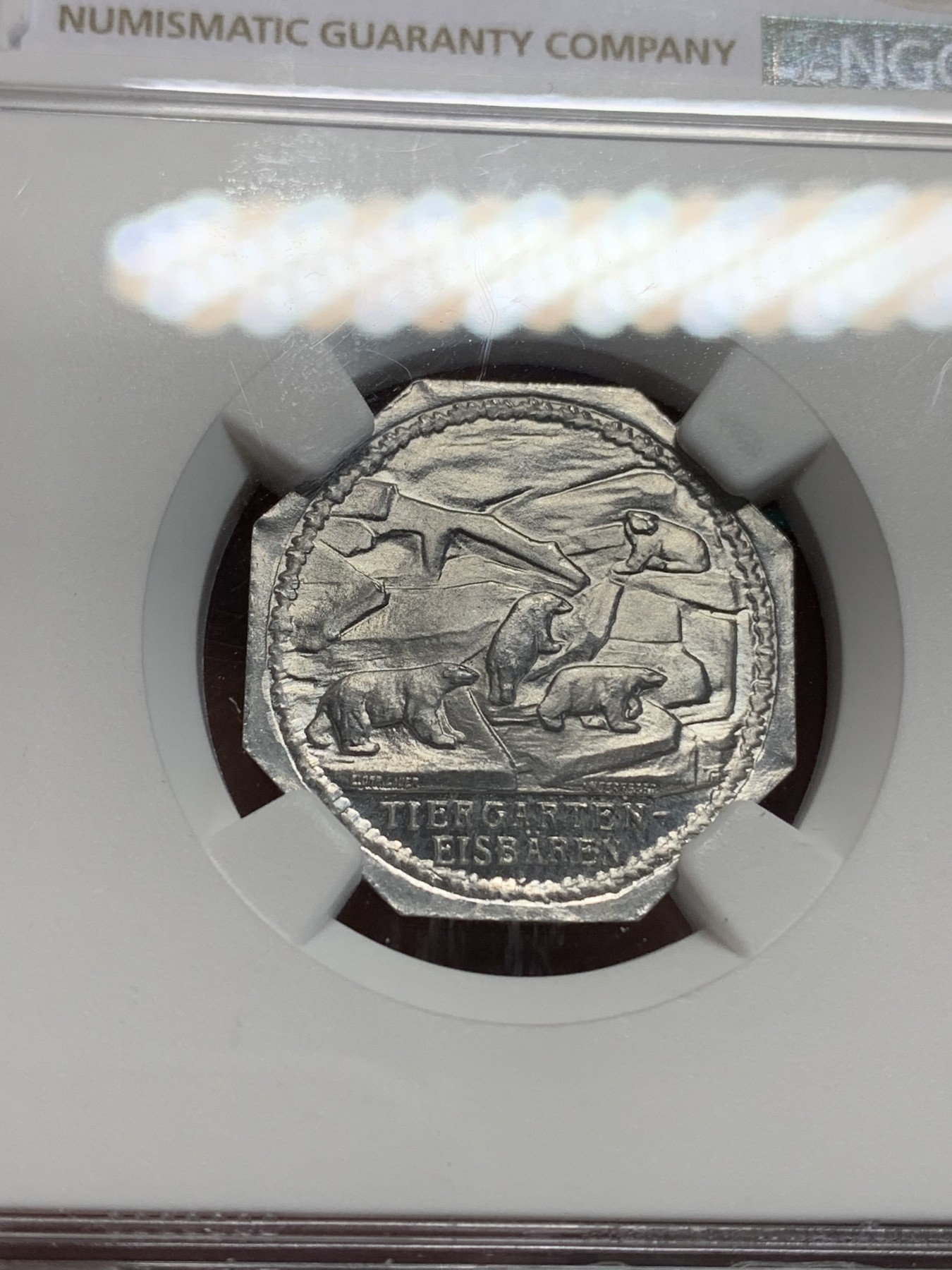 《竞宝斋》第194场-周日，周一 2场 (全场包邮) NGC MS66 德国1920纽伦堡电车代币 动物题材少见