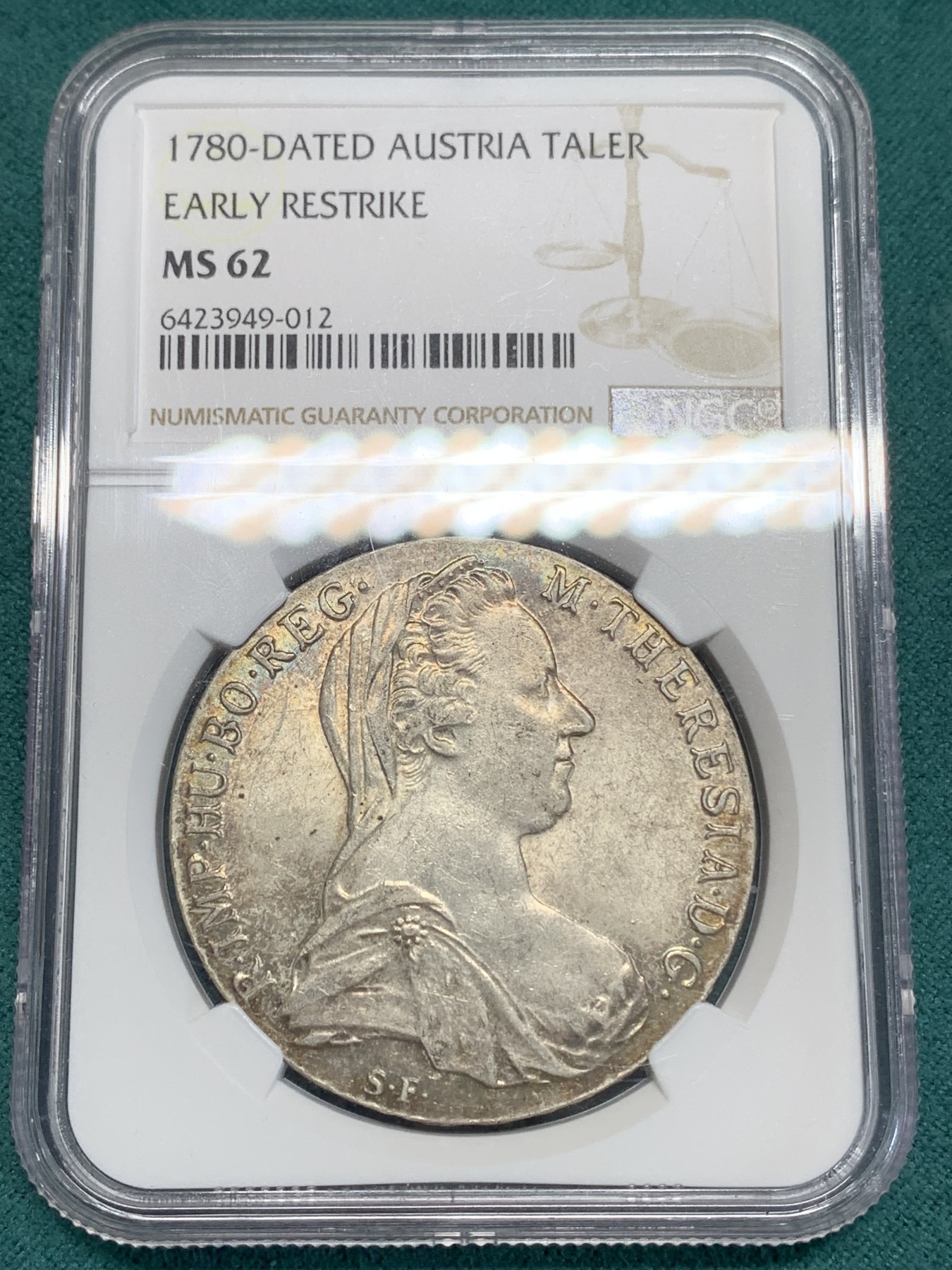 《竞宝斋》第194场-周日，周一 2场 (全场包邮) NGC-MS62 奥地利“1780”年 玛利亚.特蕾莎 1泰勒 大奶妈银币 早期后铸版本（伦敦版） 五彩转光 有点双须的样子 细节见图