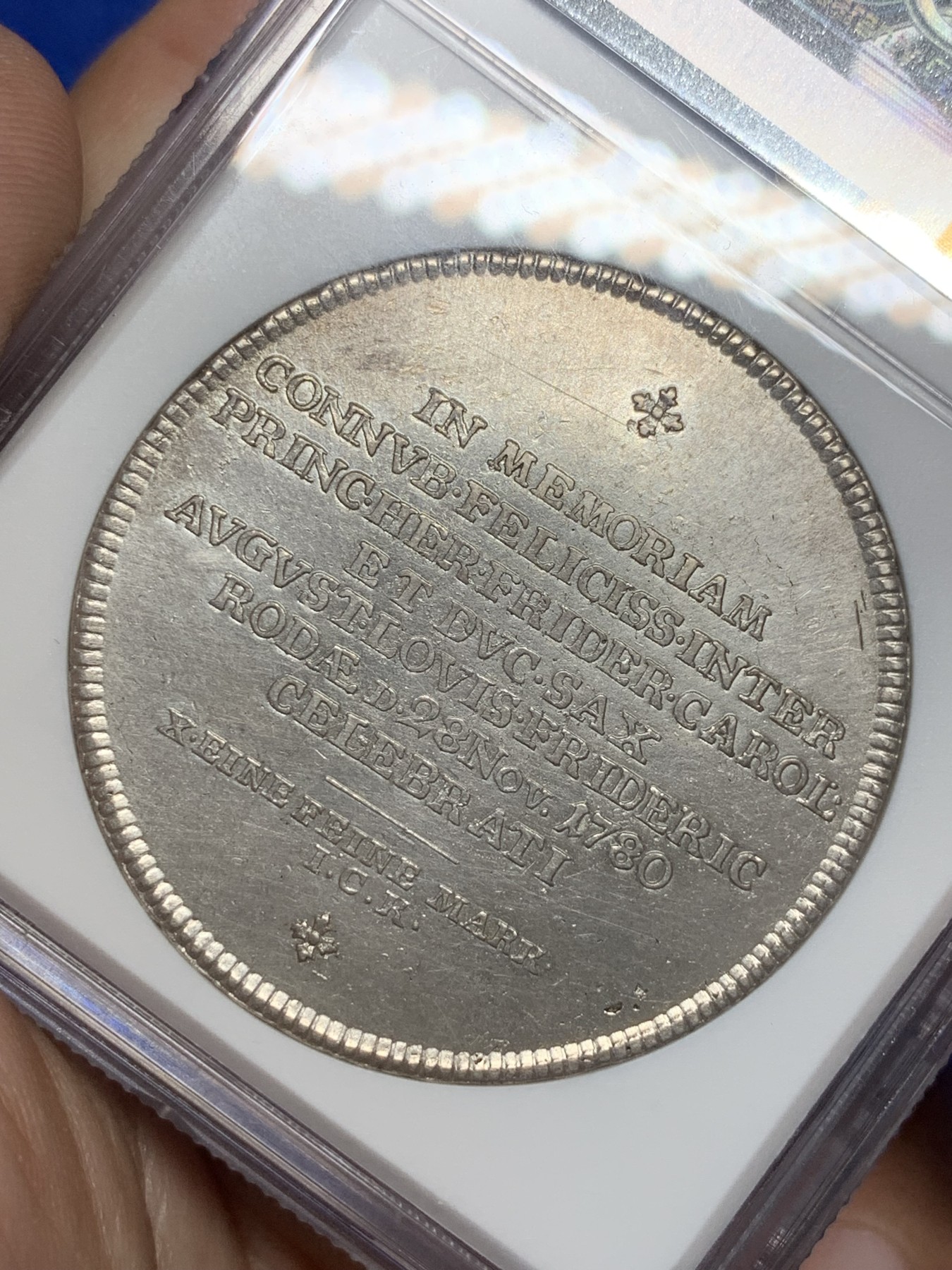 《竞宝斋》第194场-周日，周一 2场 (全场包邮) NGC AU 德国 1780 施瓦茨堡  弗里德里希·卡尔结婚纪念 1泰勒大银币 稀见品种