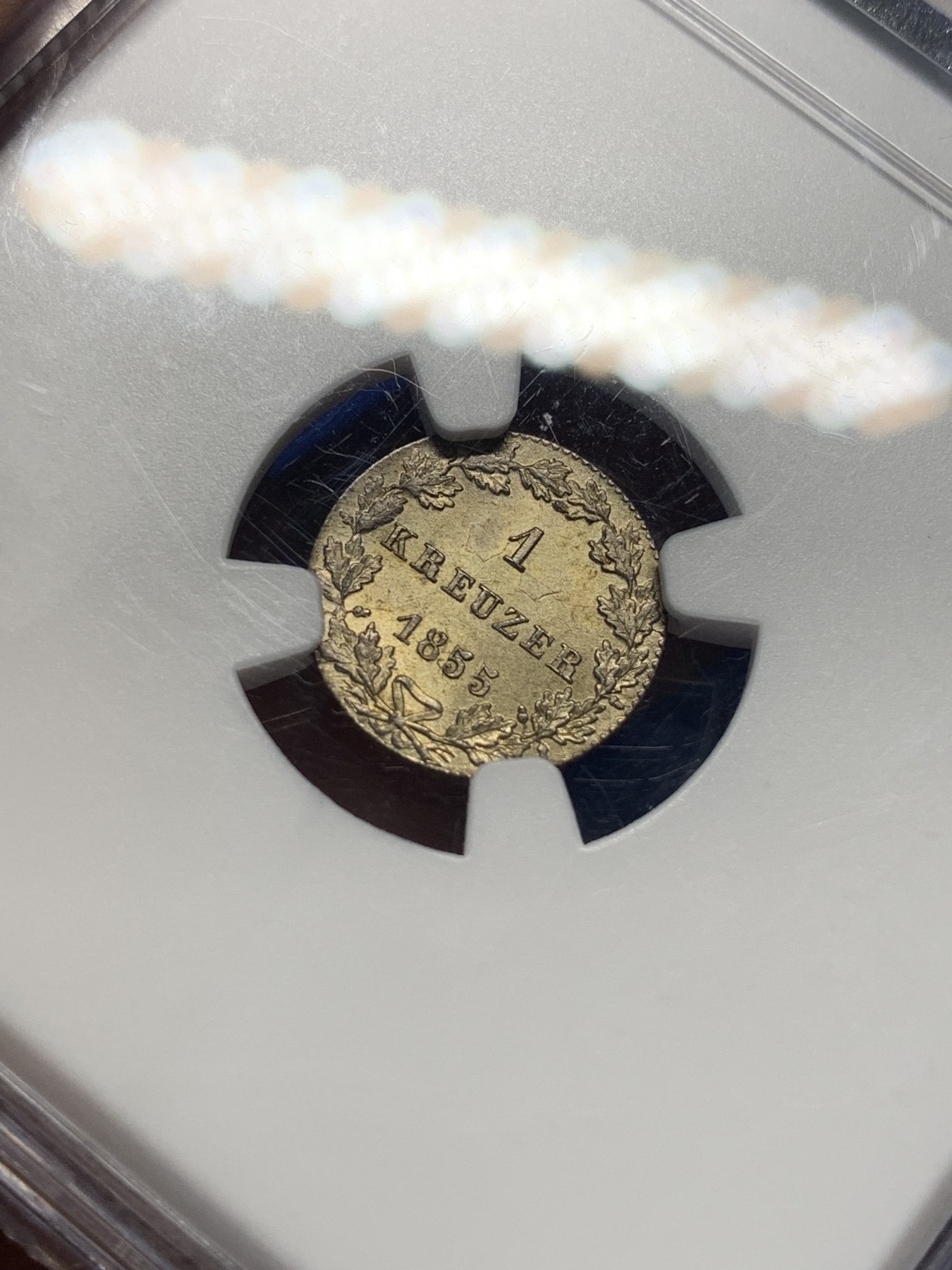 《竞宝斋》第194场-周日，周一 2场 (全场包邮) NGC-MS63 德国1855法兰克福1克鲁泽银币 黄金彩非常好看