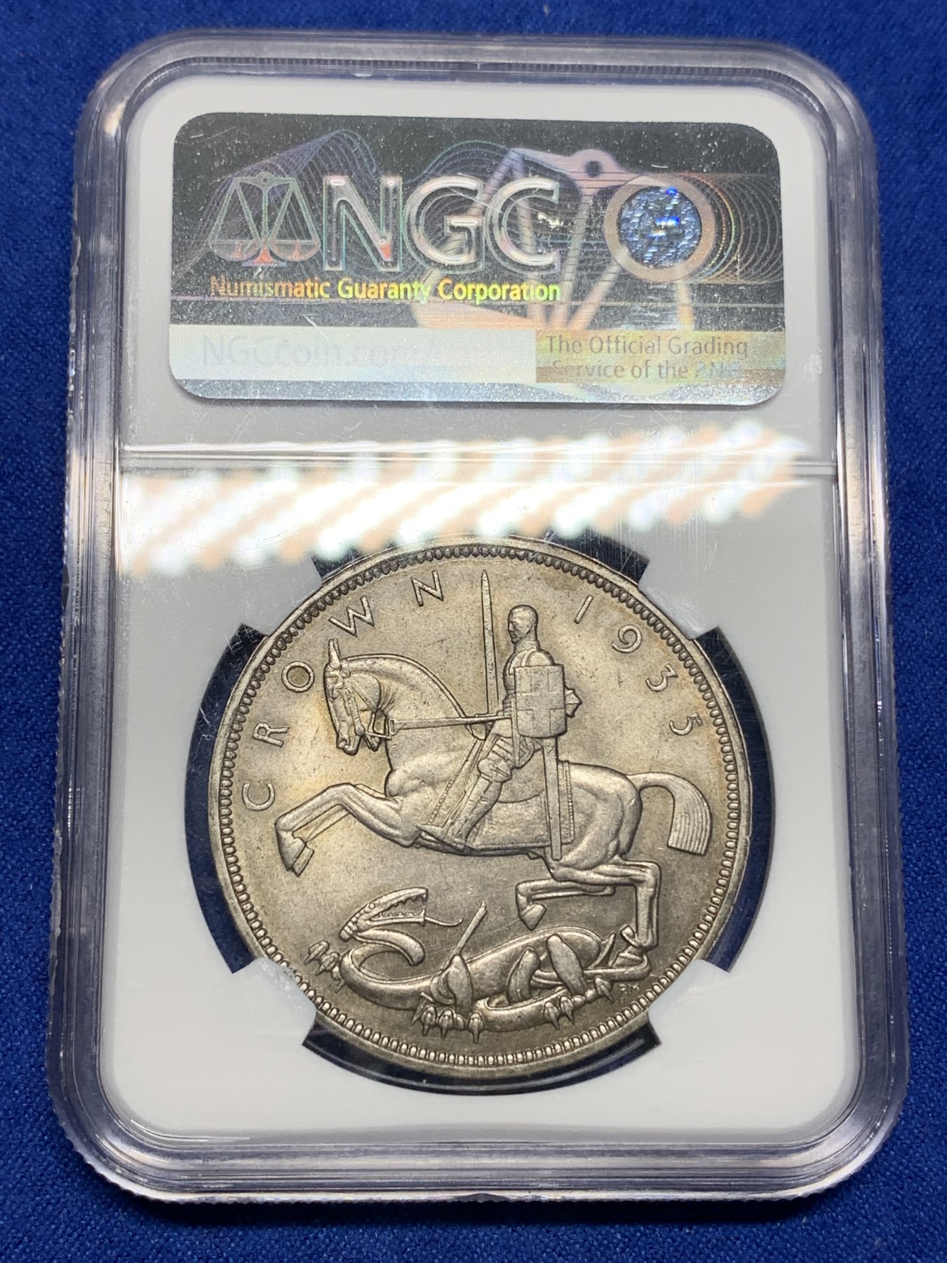 《竞宝斋》第194场-周日，周一 2场 (全场包邮) NGC-MS63 英国1935年 乔治五世木马剑 1克朗银币