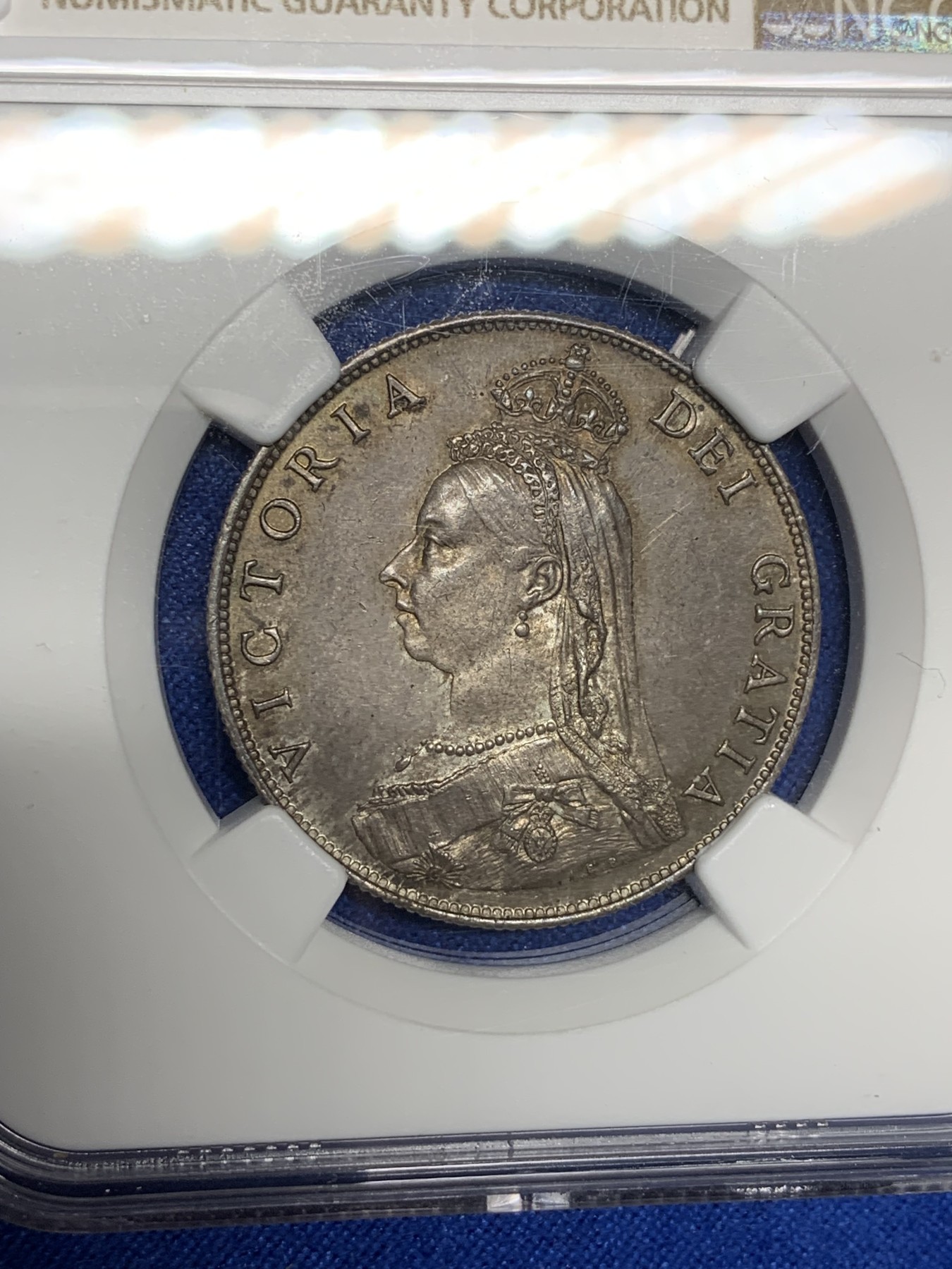《竞宝斋》第194场-周日，周一 2场 (全场包邮) NGC-MS63 英国1887维多利亚高冠弗洛林银币 原味包浆