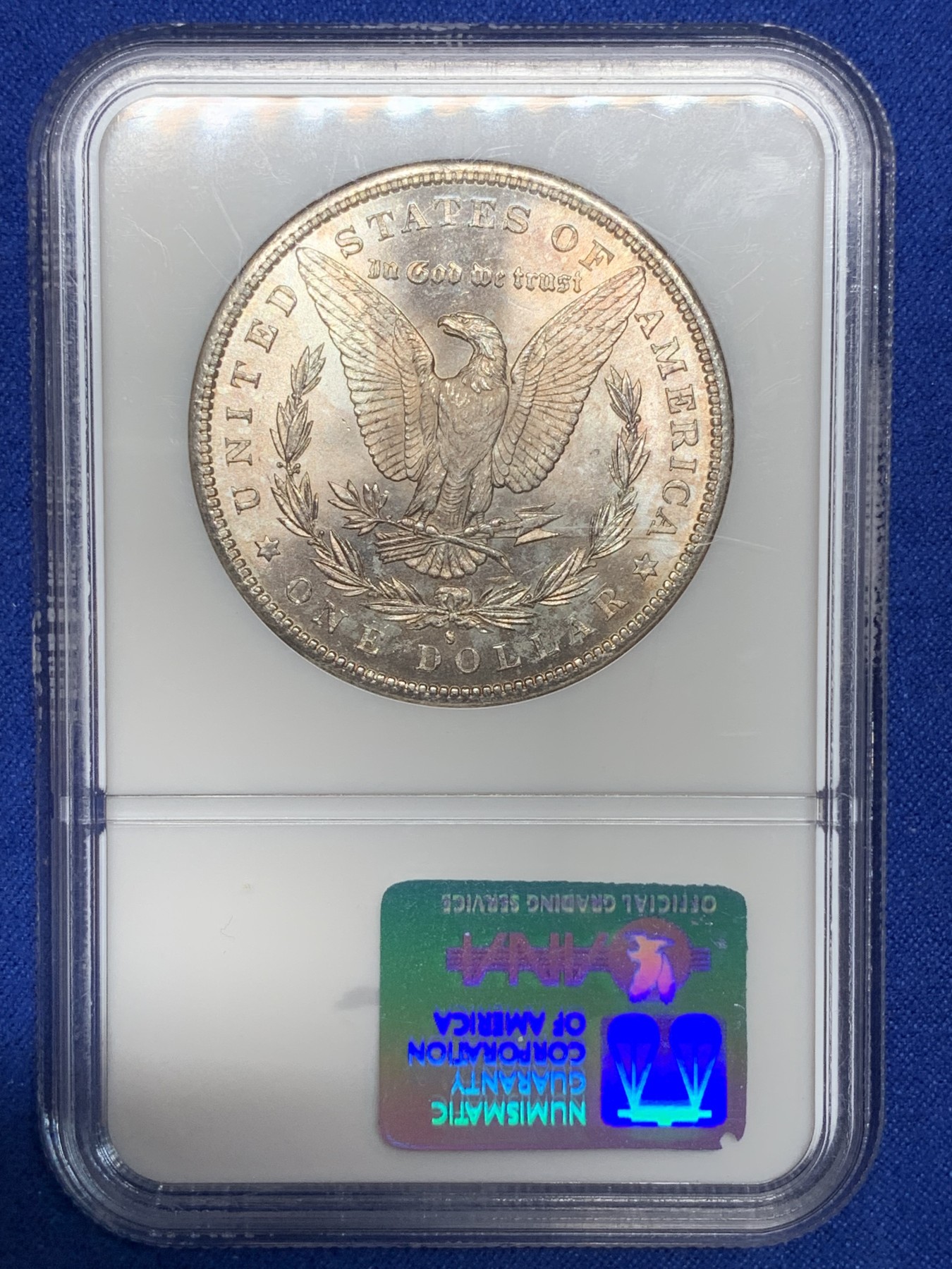 《竞宝斋》第194场-周日，周一 2场 (全场包邮) NGC-MS65 美国 摩根银元 1881S 老盒严评 背面淡彩 漂亮