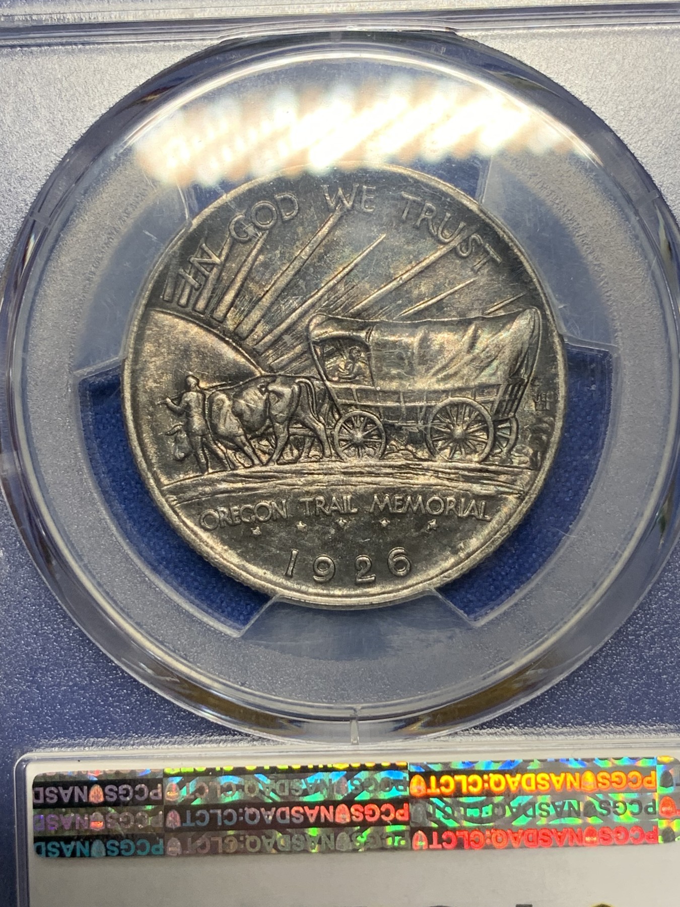 《竞宝斋》第195场-周日，周一 2场 (全场包邮) PCGS-MS64 美国 1926年 半美元银币 俄勒冈小道 土著人+大篷车经典设计 少见双面黑包浆