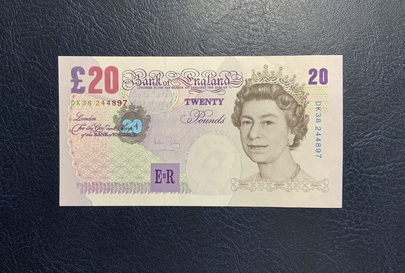 收藏联盟Quantum Auction 第287期拍卖  英国1999-2003年20镑 品相UNC- 