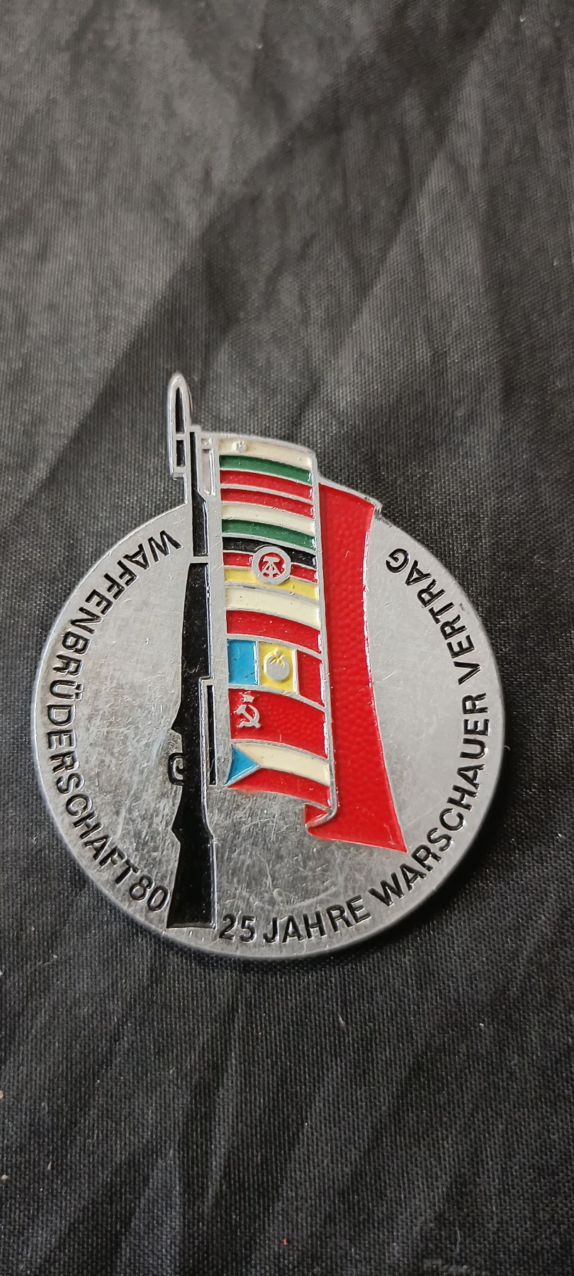 全场0起0押金！ 红色书章专场！ 社会主义国家联名款徽章